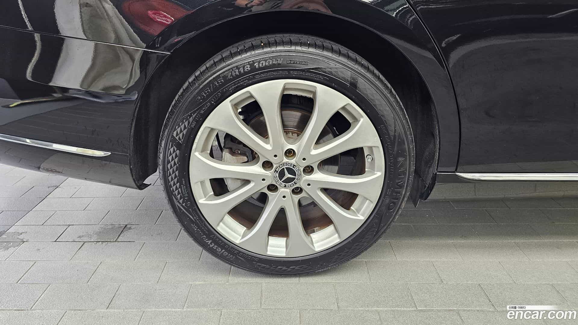 E-Class Mercedes-Benz 2018.3-OUTER-005