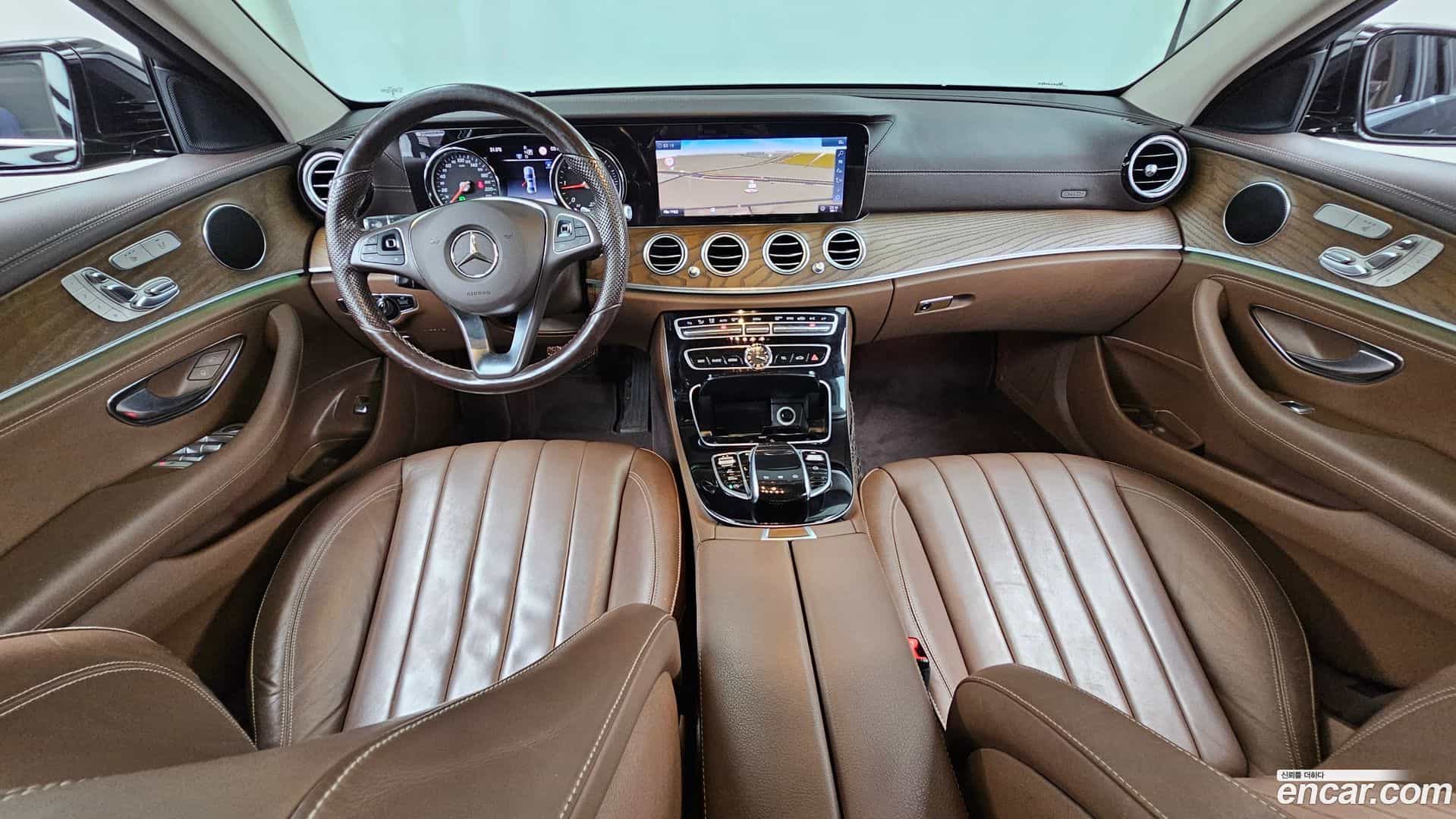 E-Class Mercedes-Benz 2018.3-INNER-007