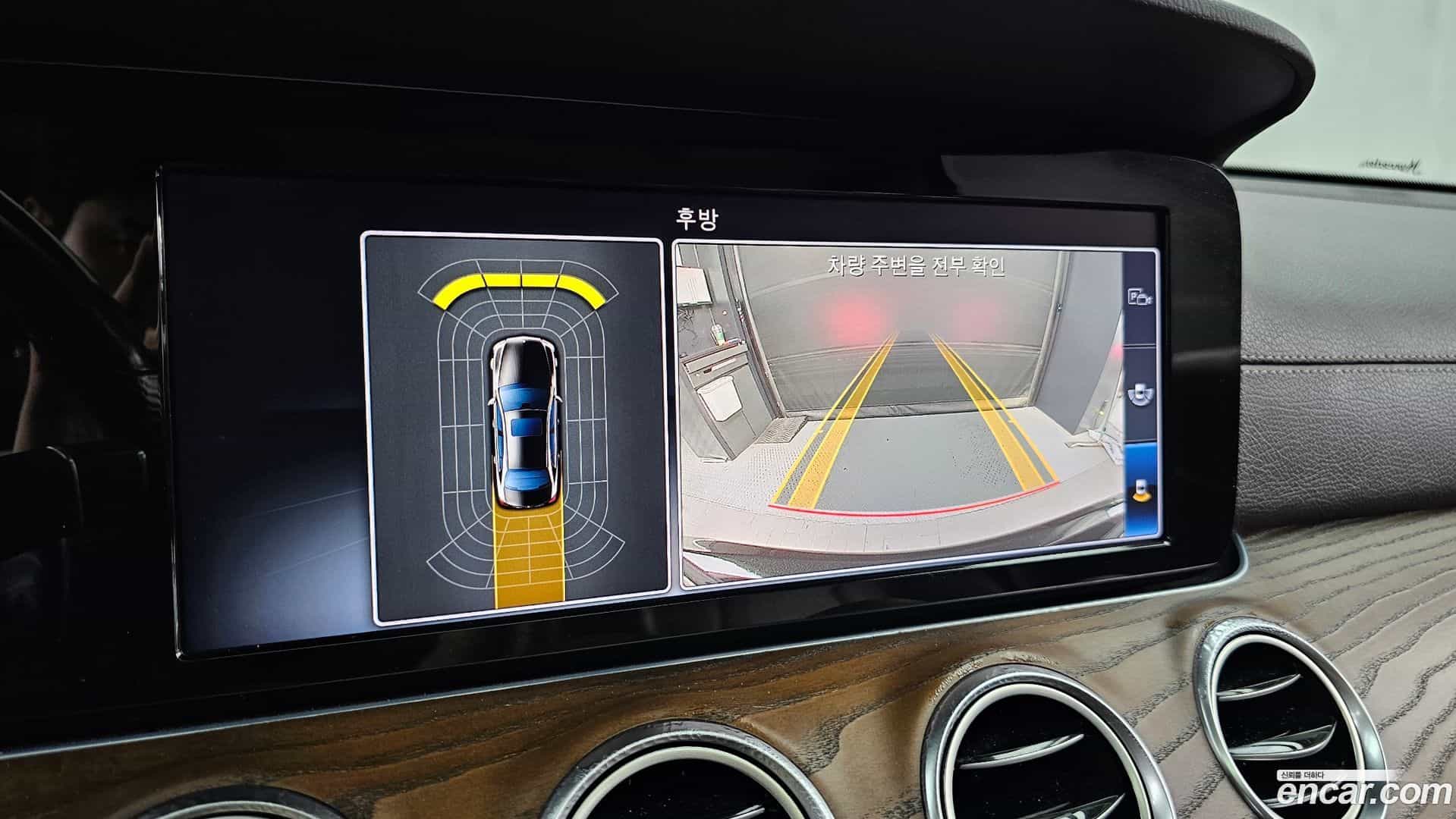 E-Class Mercedes-Benz 2018.3-OPTION-019
