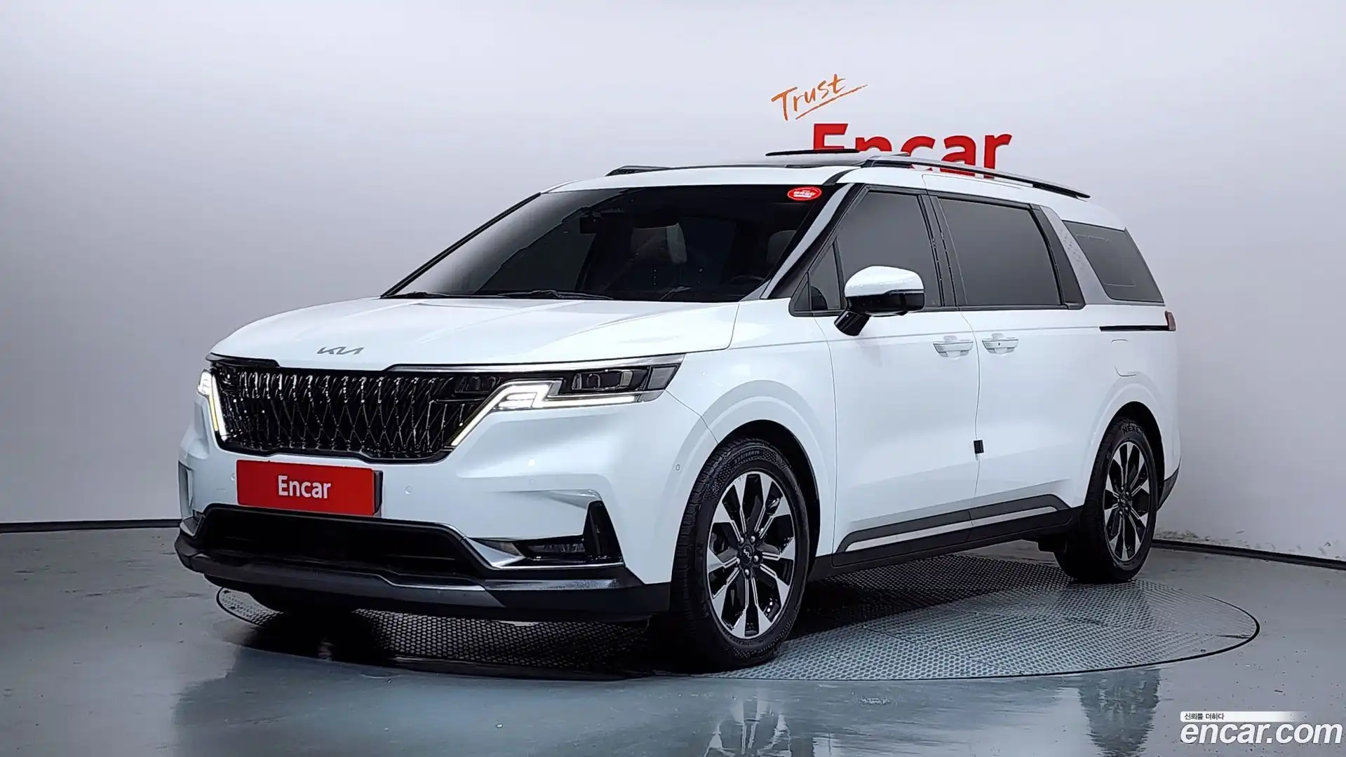 Canival Kia 2022.0-OUTER-001