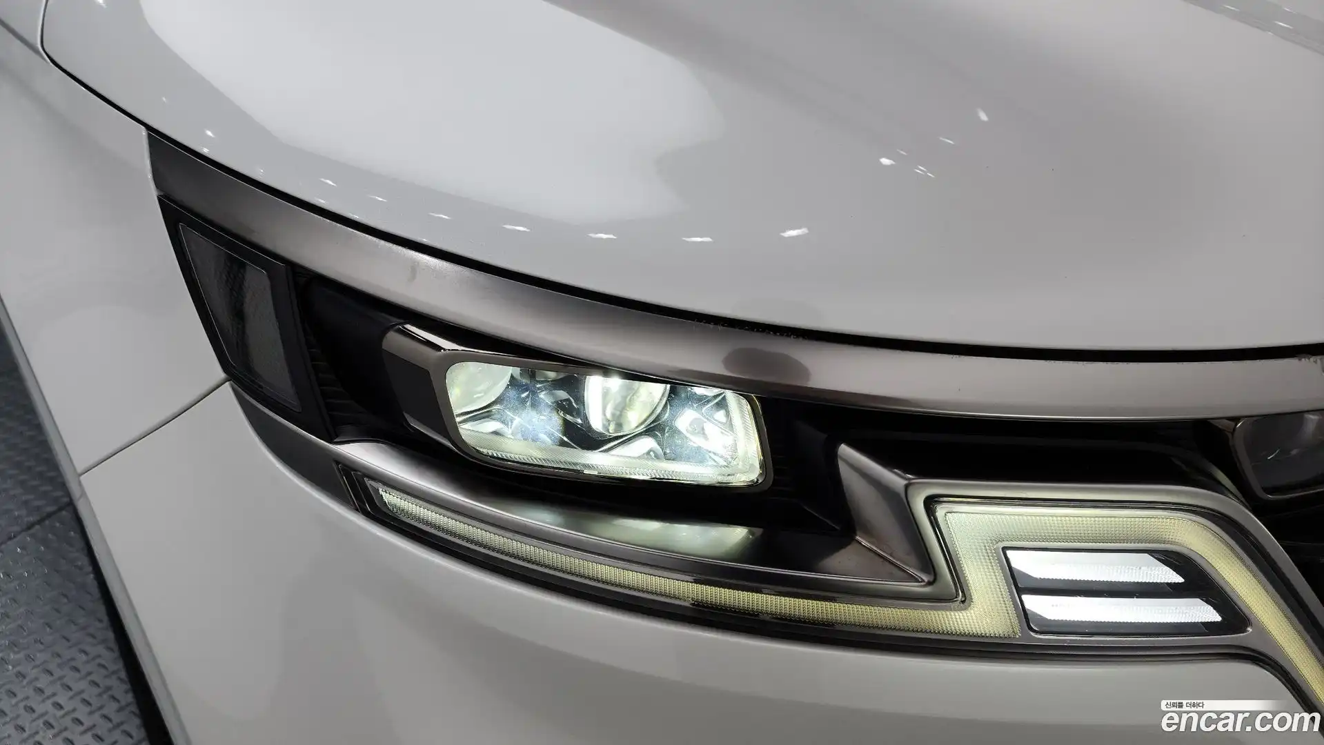 Canival Kia 2022.0-OUTER-032