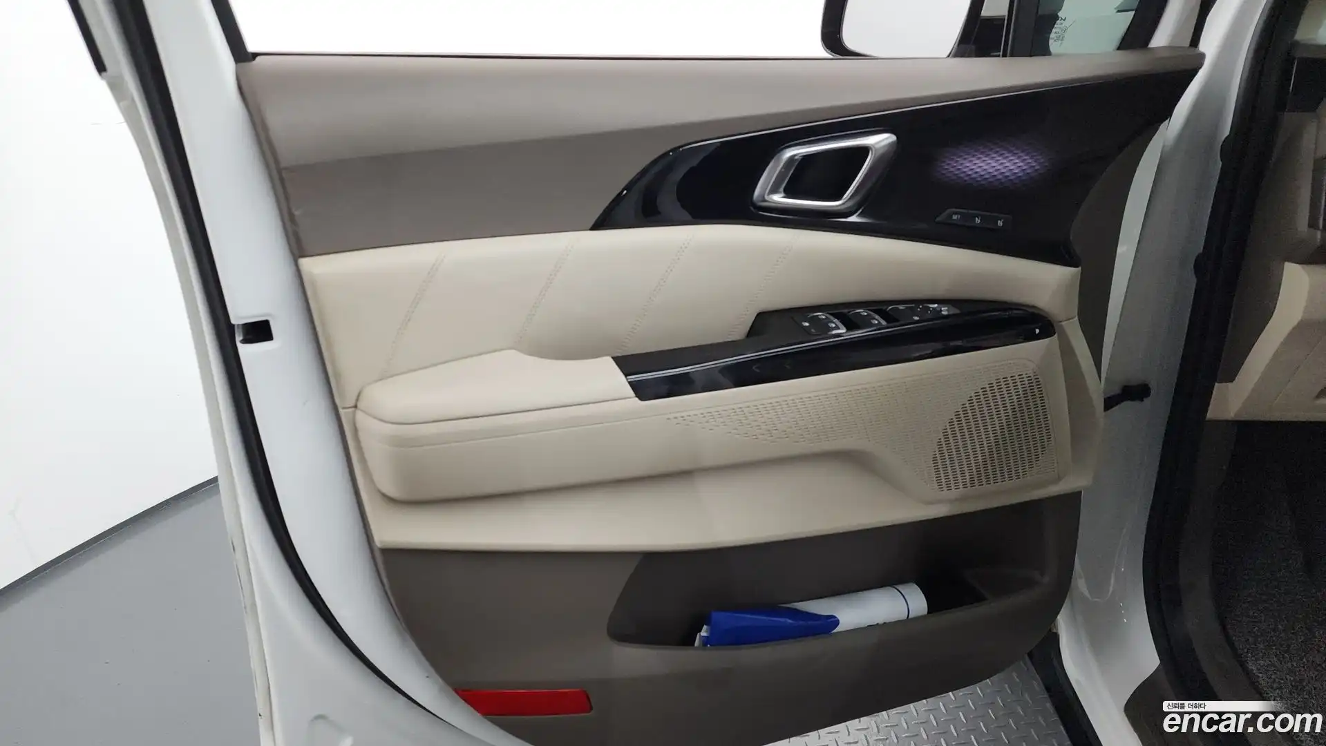 Canival Kia 2022.0-INNER-035