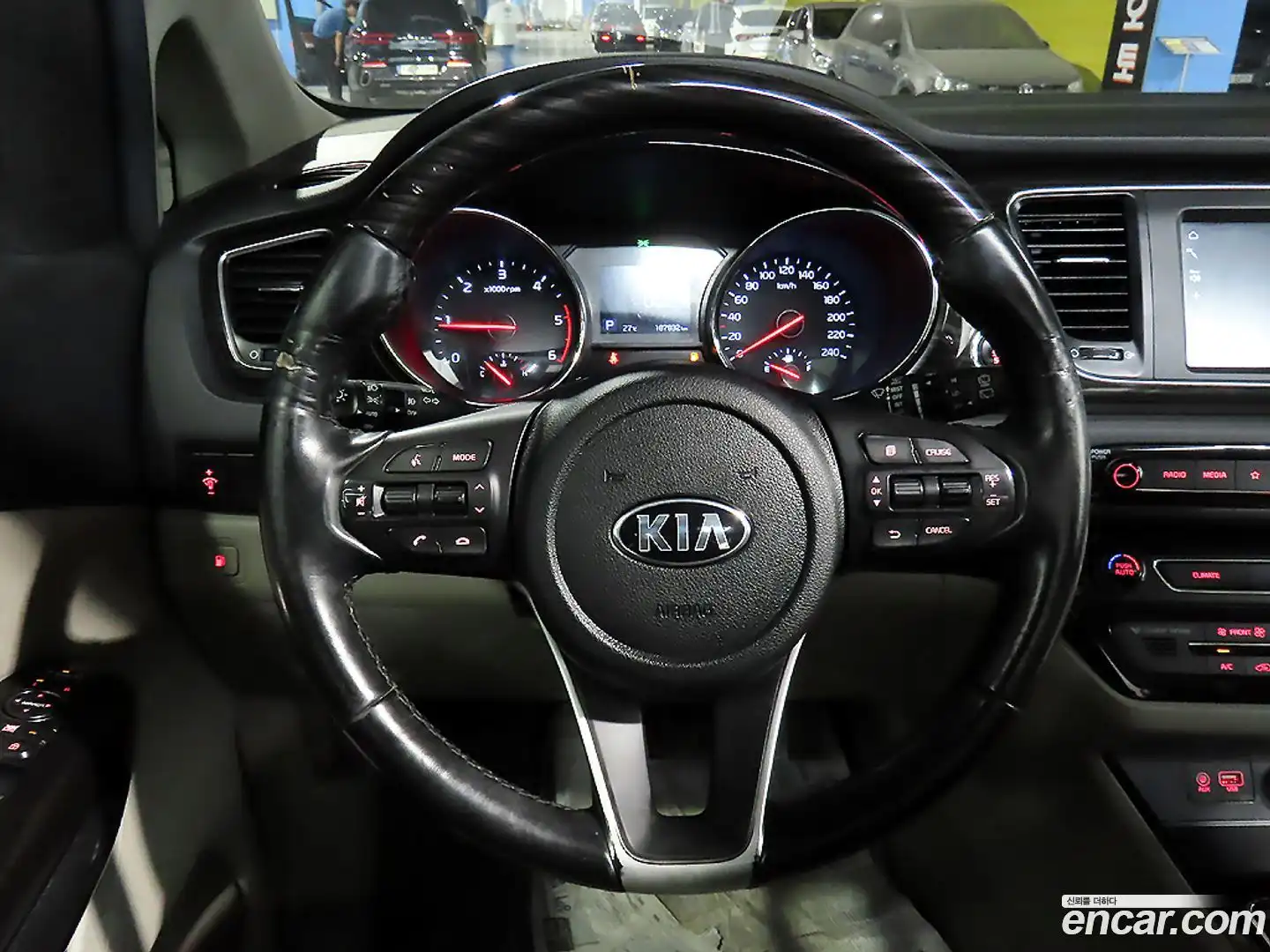 Canival Kia 2019.2-OPTION-019