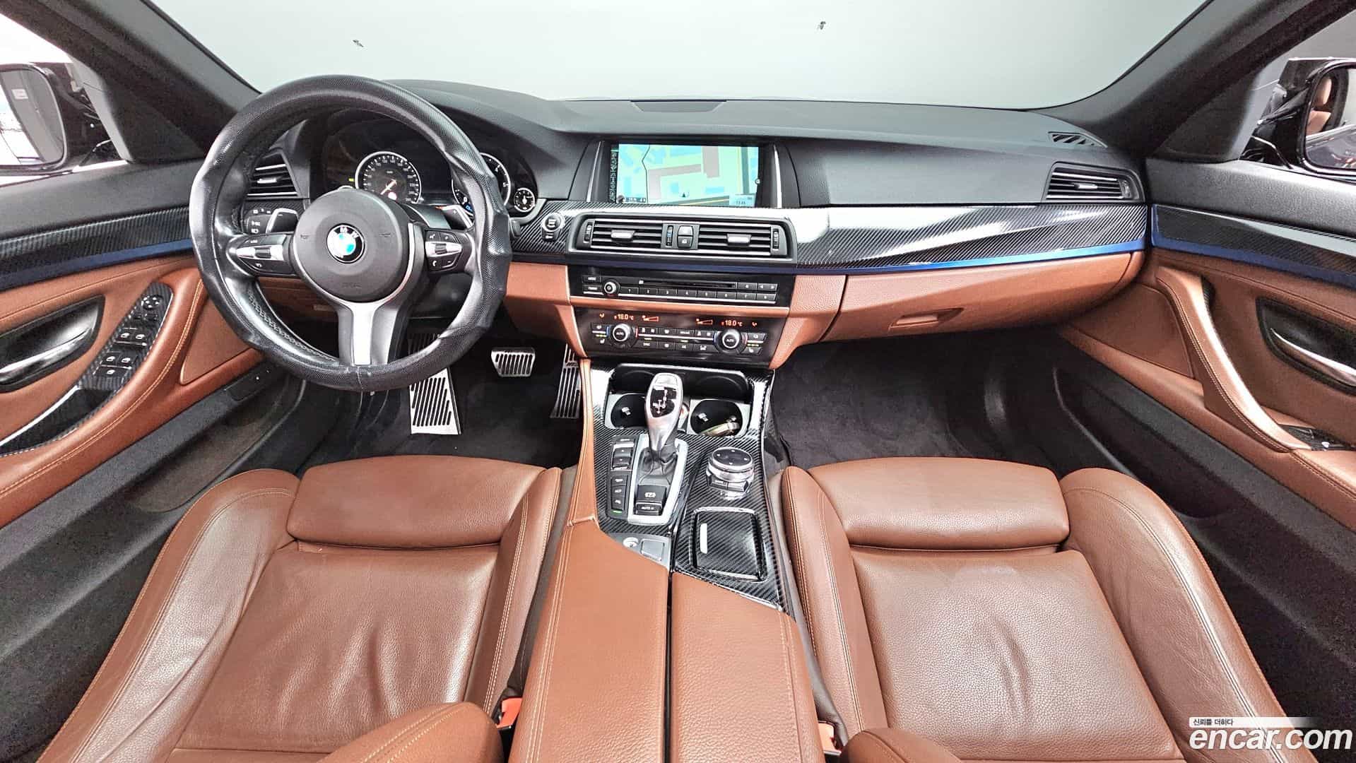 5-Series BMW 2014.3-INNER-007