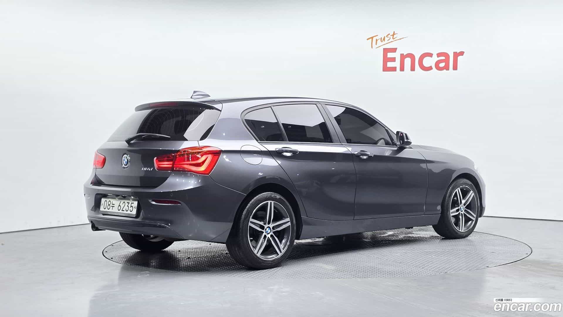 1-Series BMW 2017.4-OUTER-002
