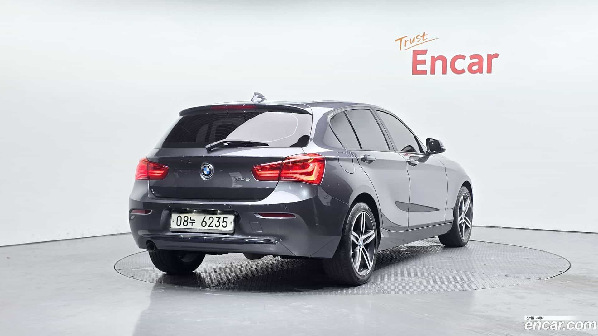1-Series BMW 2017.4-OUTER-004