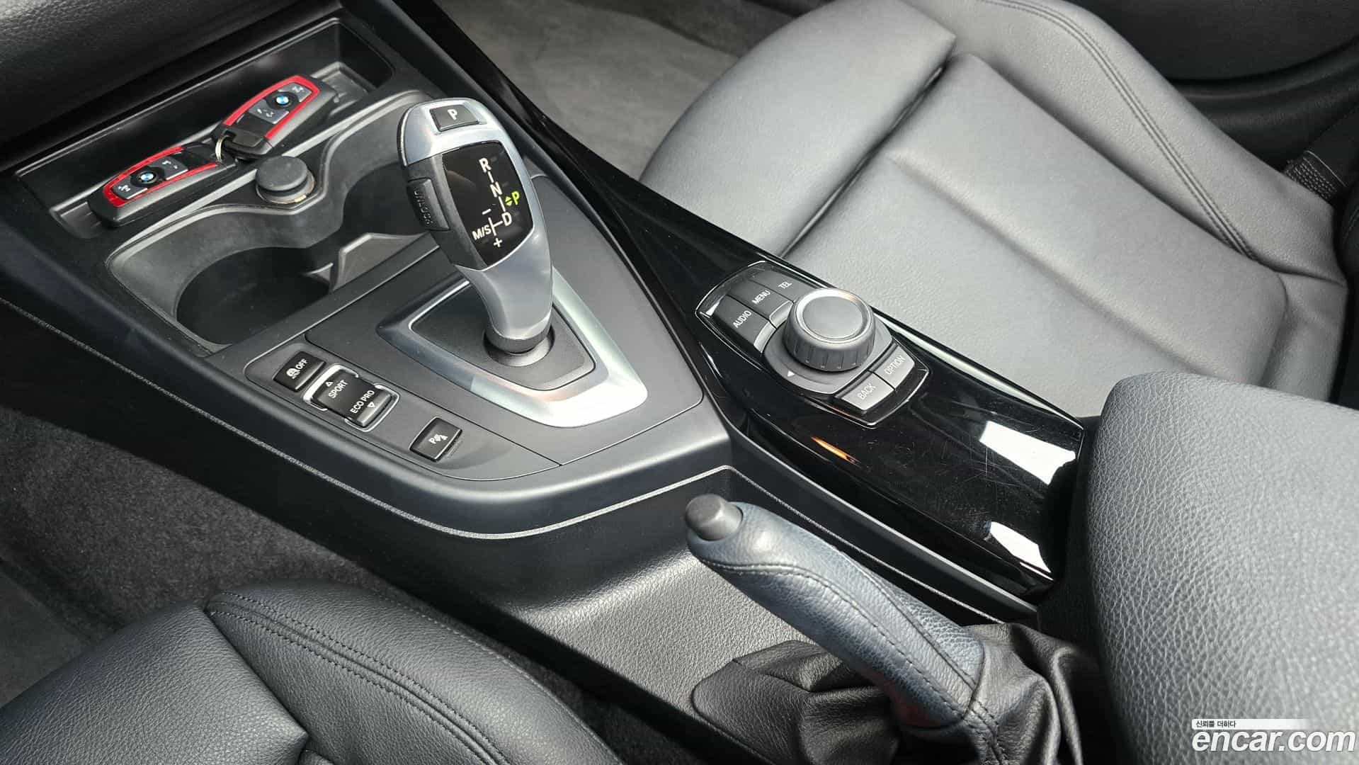 1-Series BMW 2017.4-INNER-009