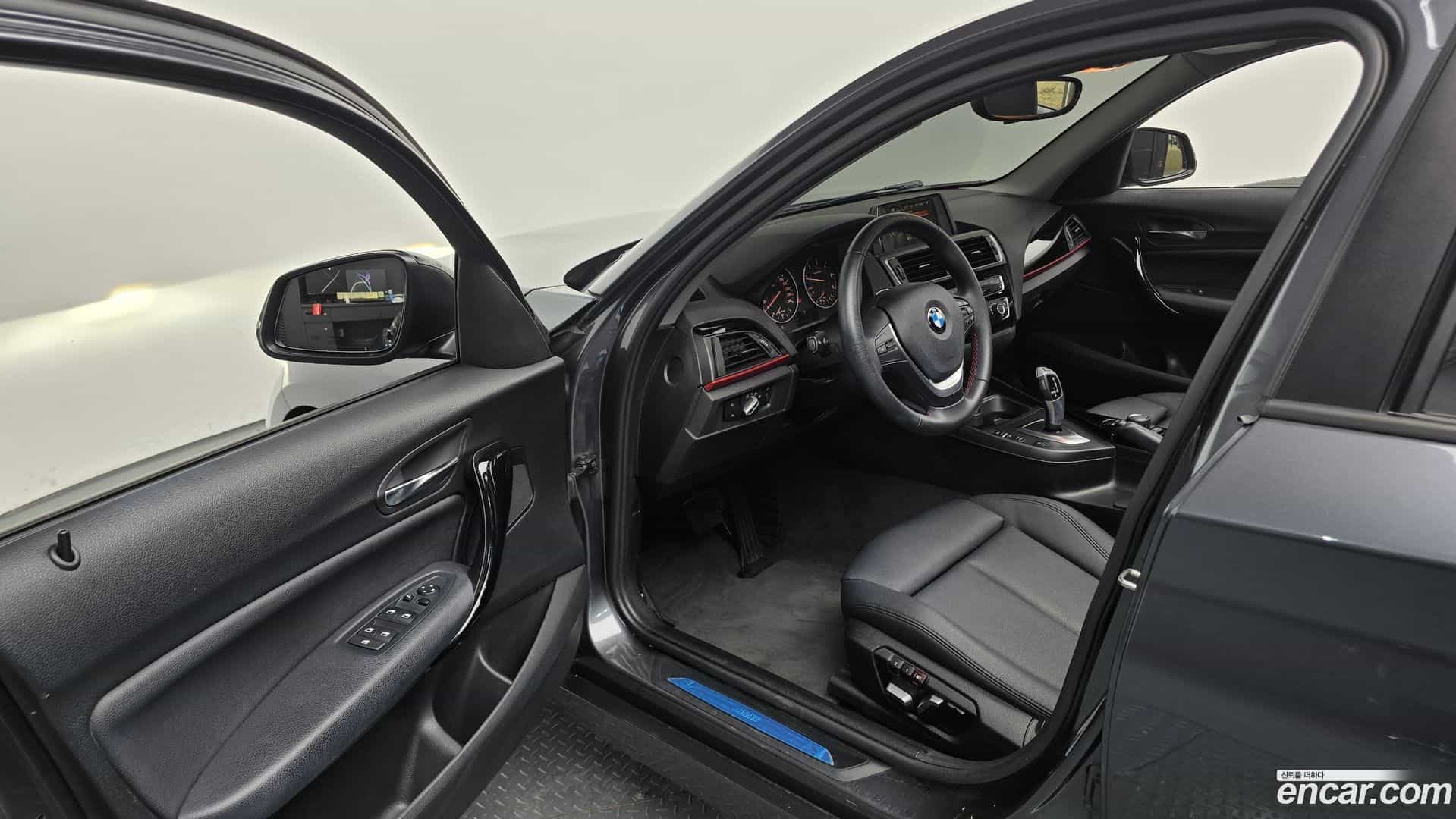 1-Series BMW 2017.4-INNER-010