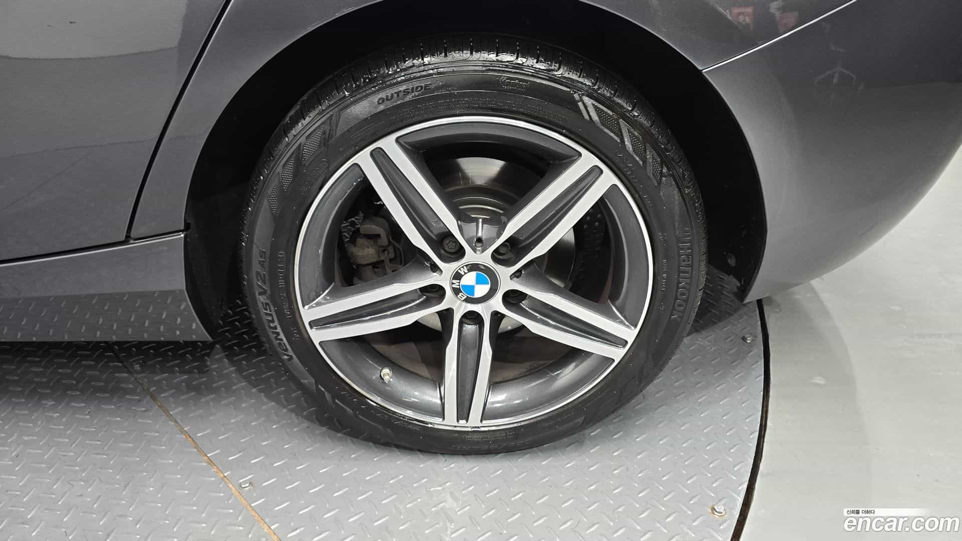 1-Series BMW 2017.4-OUTER-031