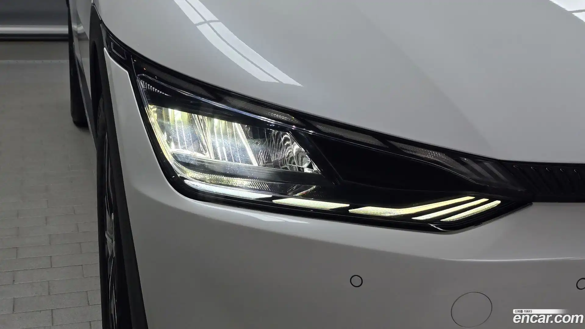 EV6 Kia 2022.11-OUTER-032