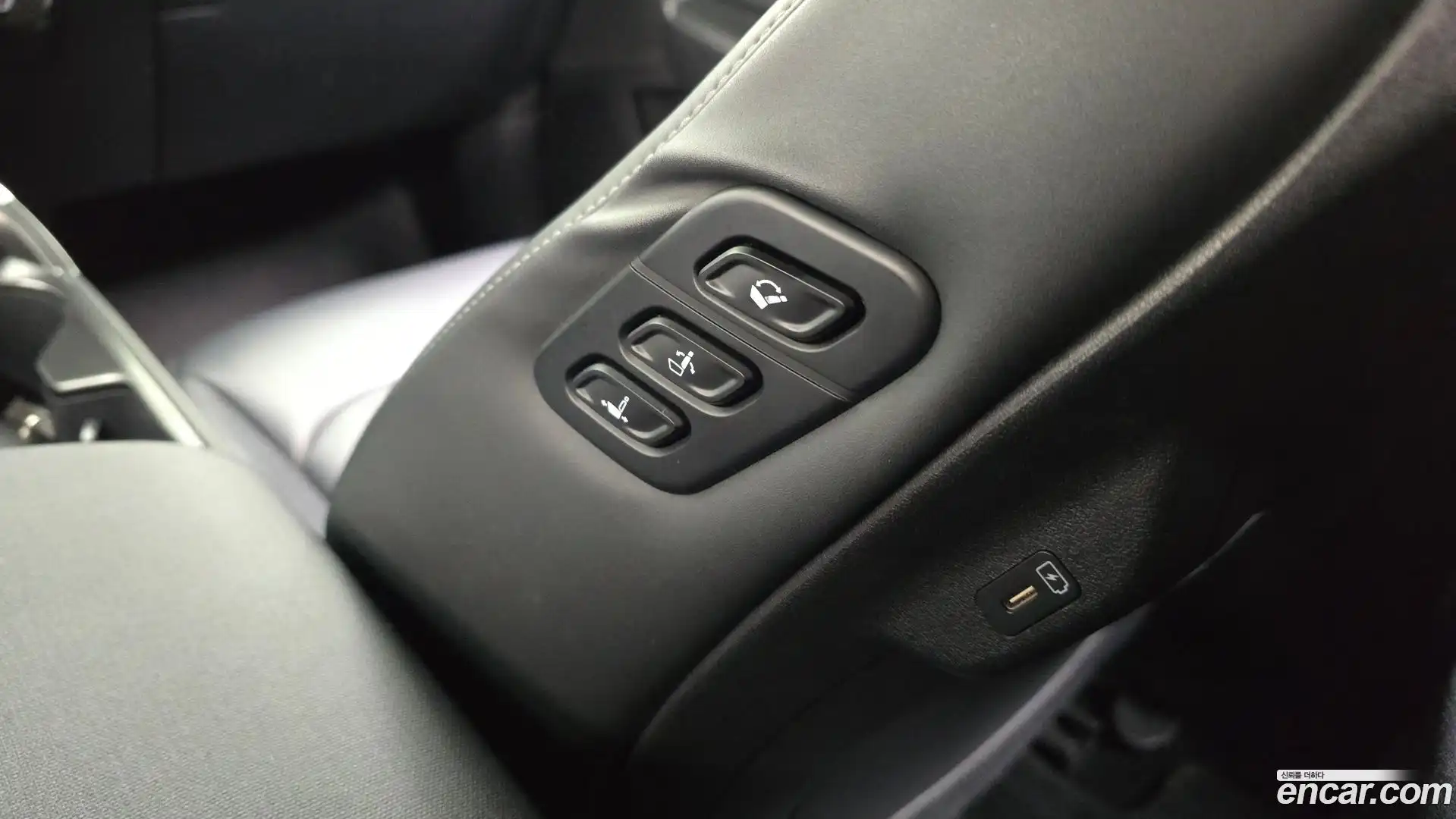 EV6 Kia 2022.11-OPTION-040