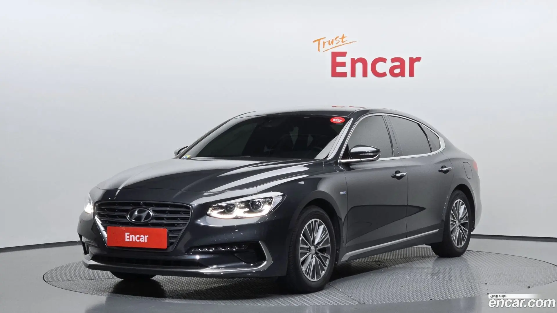 Main__Slider__Photo:Grandeur Hyundai 2019.0-0
