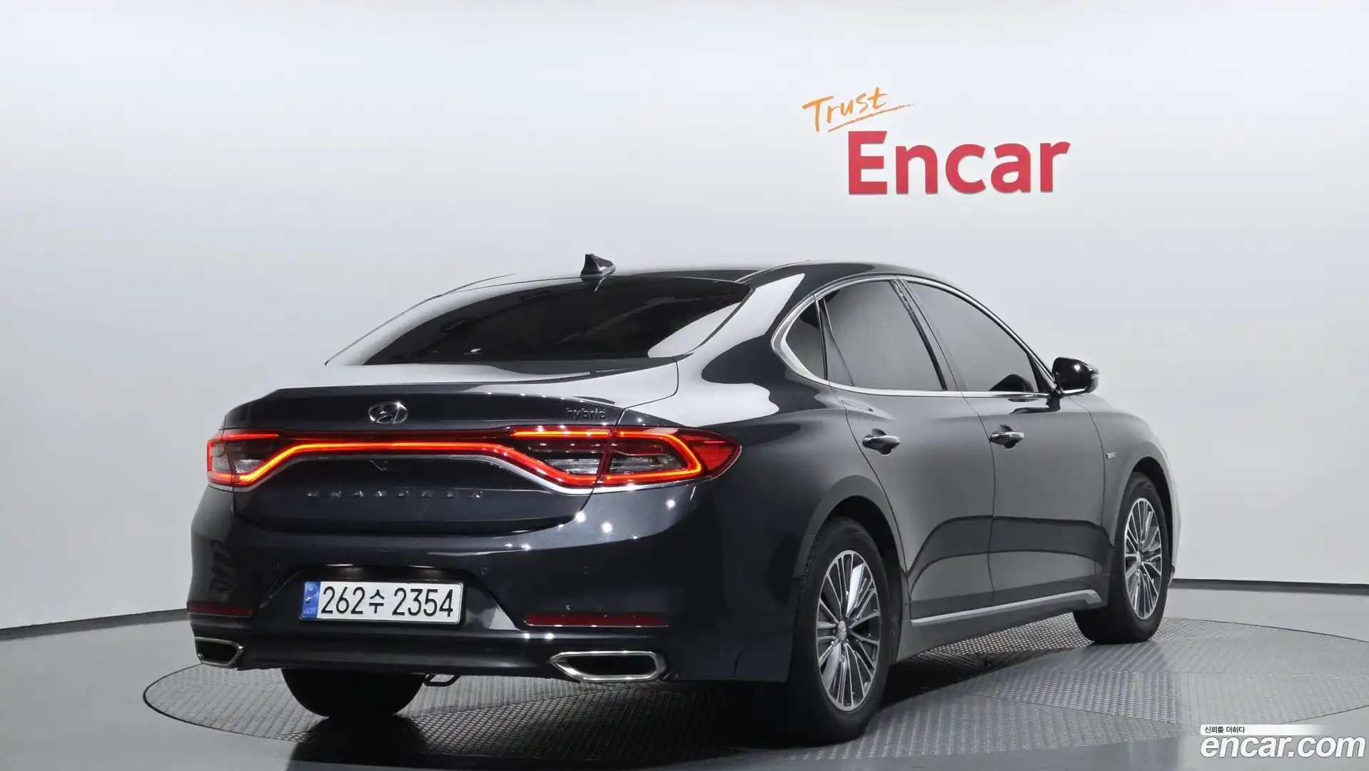 Grandeur Hyundai 2019.0-OUTER-002