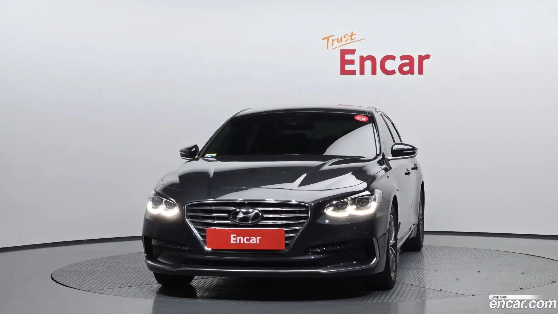 Grandeur Hyundai 2019.0-OUTER-003