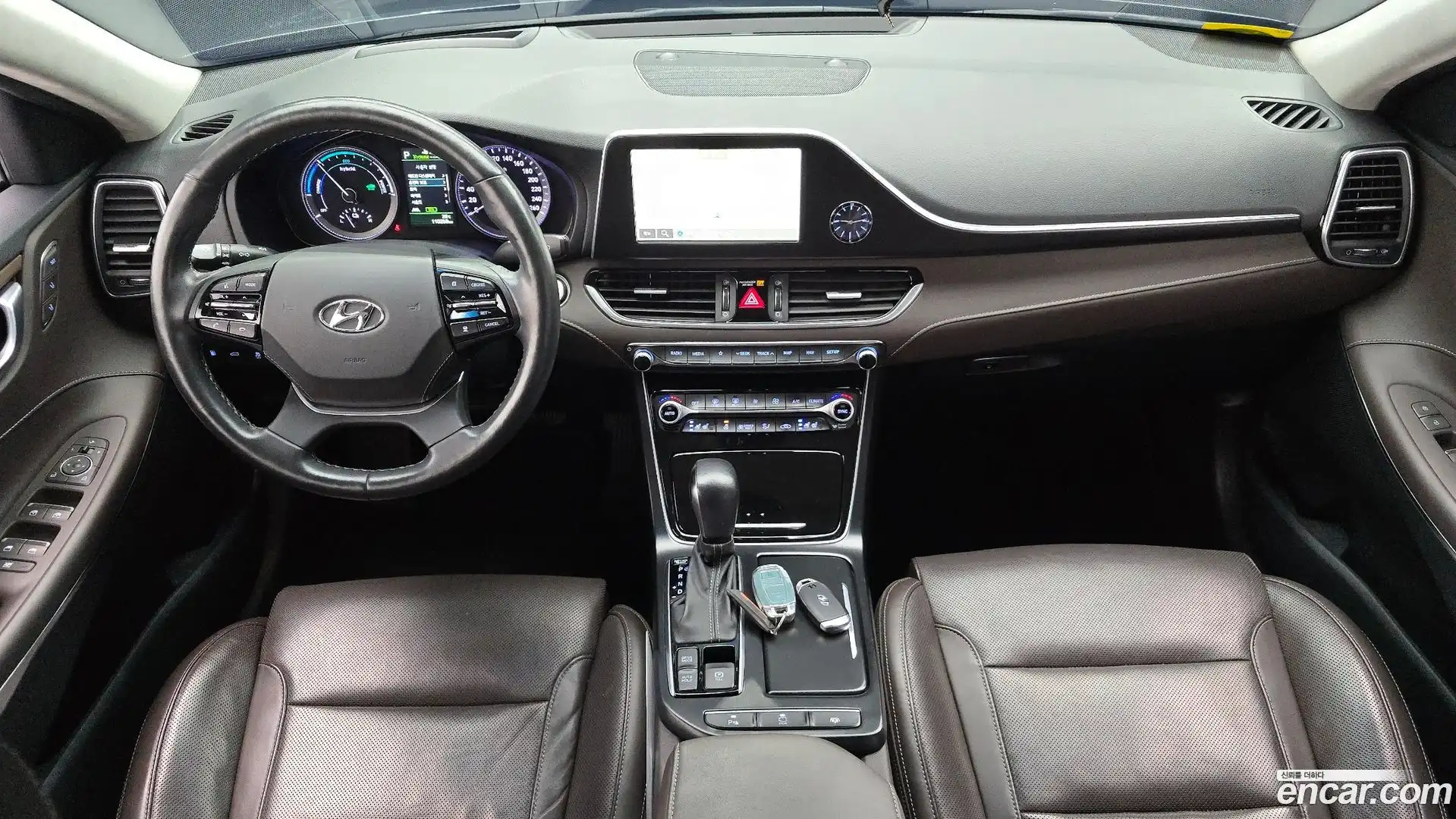 Grandeur Hyundai 2019.0-INNER-007