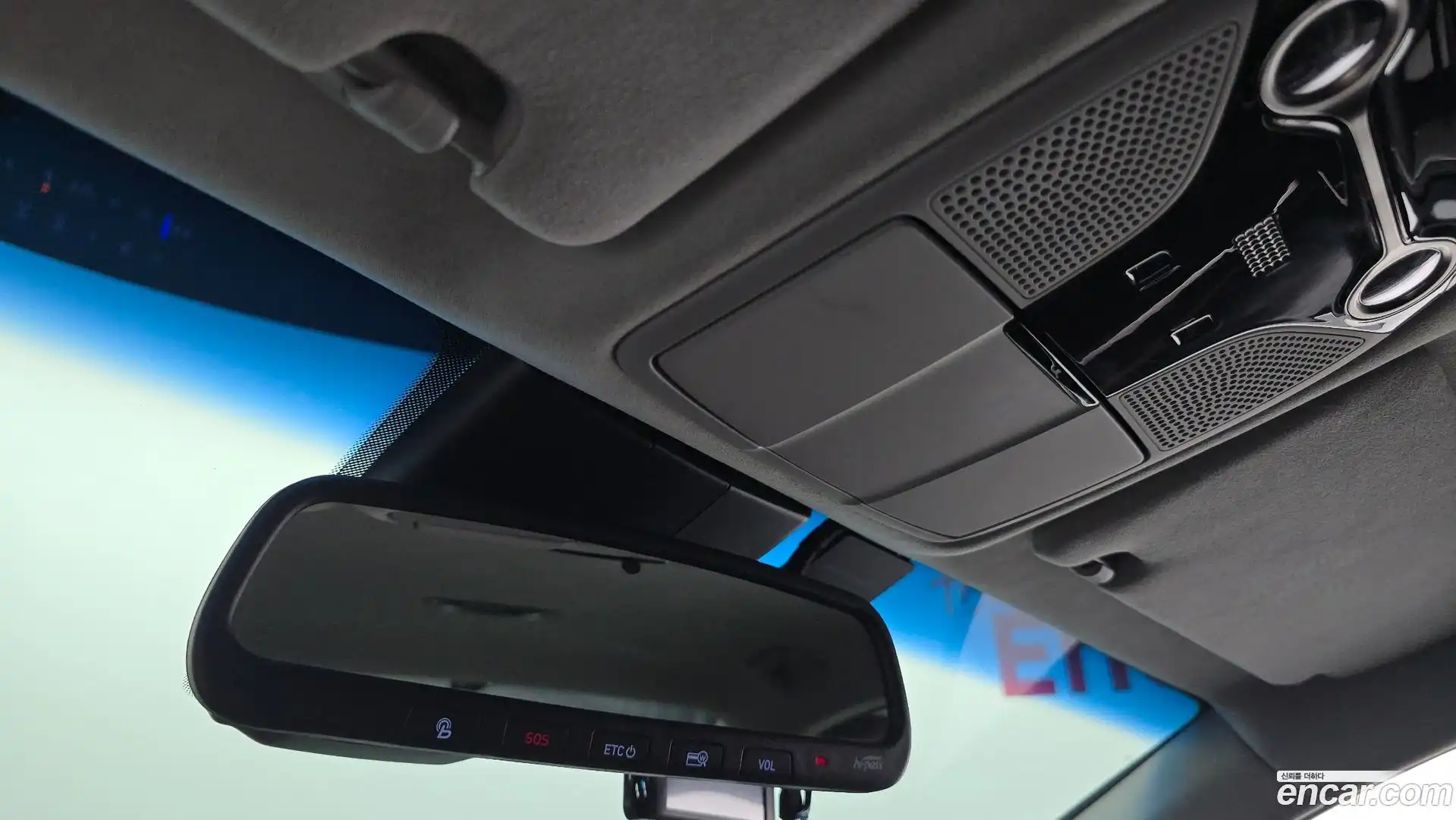 Grandeur Hyundai 2019.0-OPTION-023
