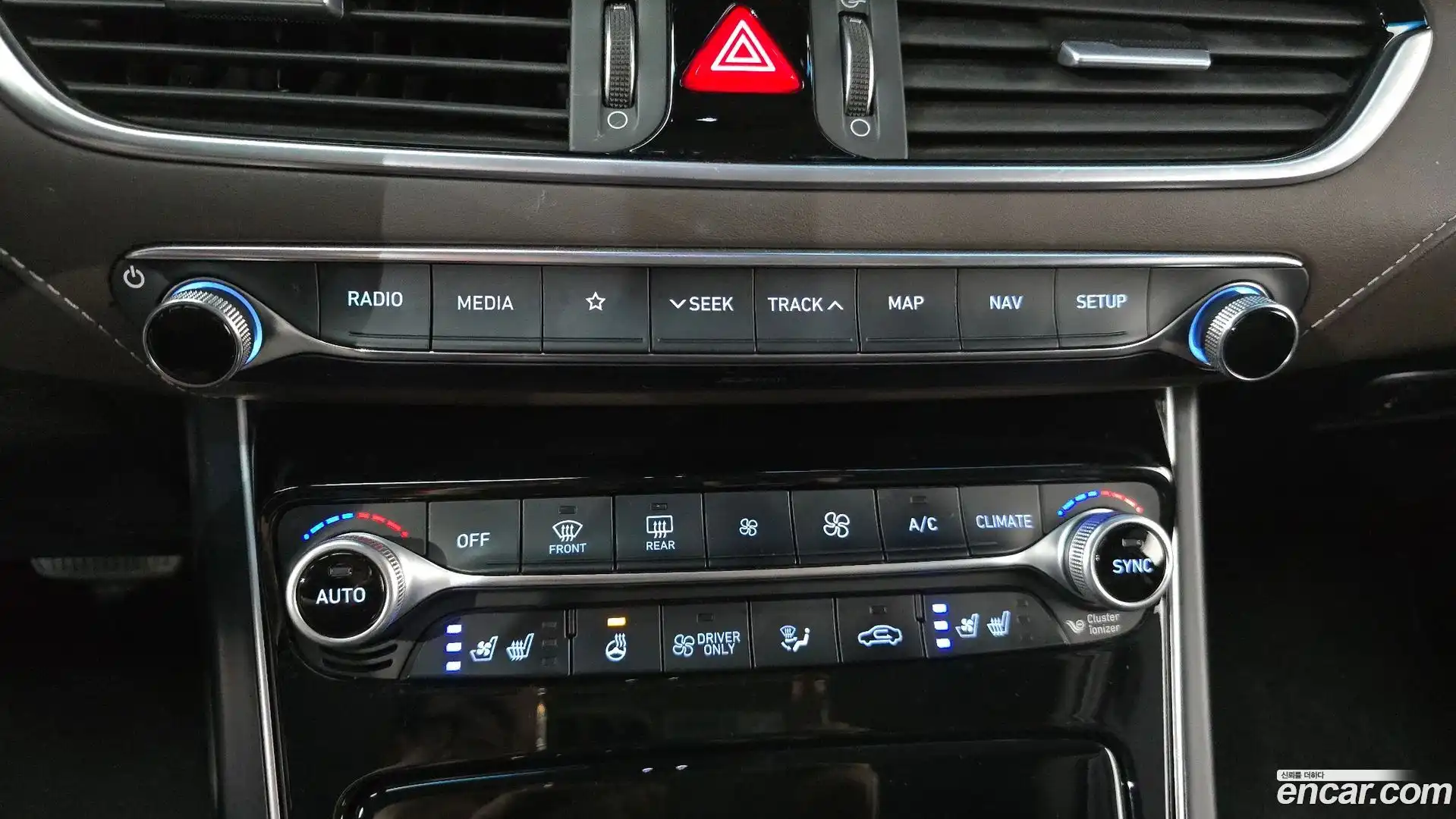 Grandeur Hyundai 2019.0-OPTION-040