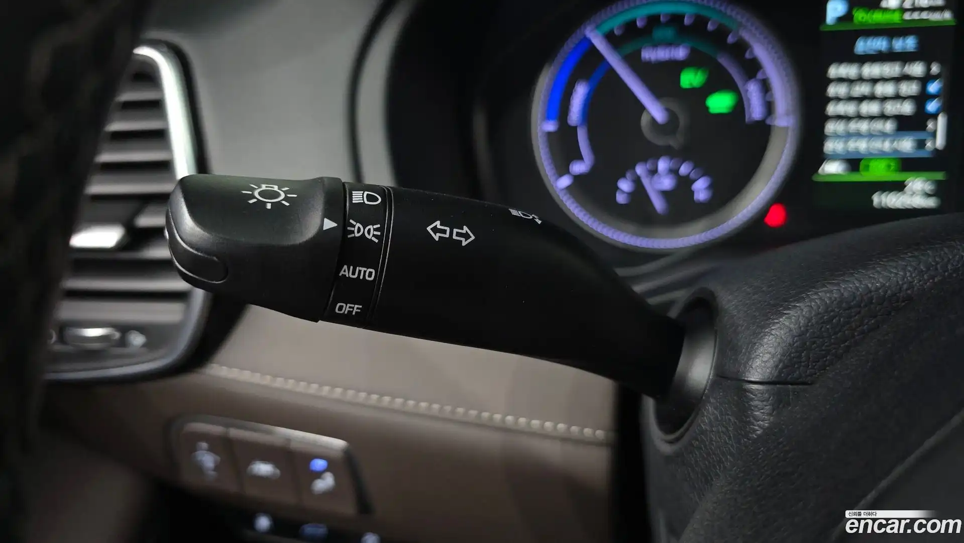Grandeur Hyundai 2019.0-OPTION-044