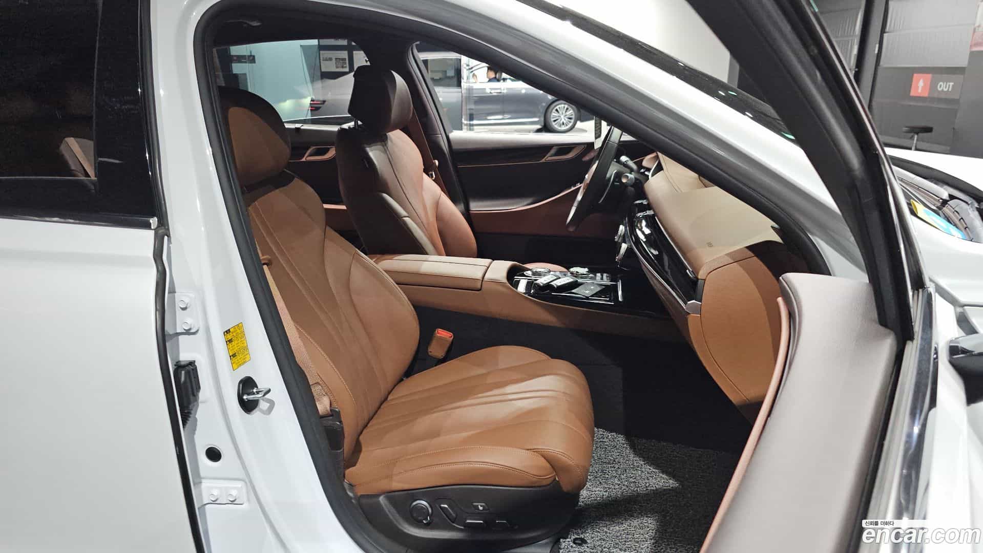 G80 Genesis 2023.6-OPTION-016