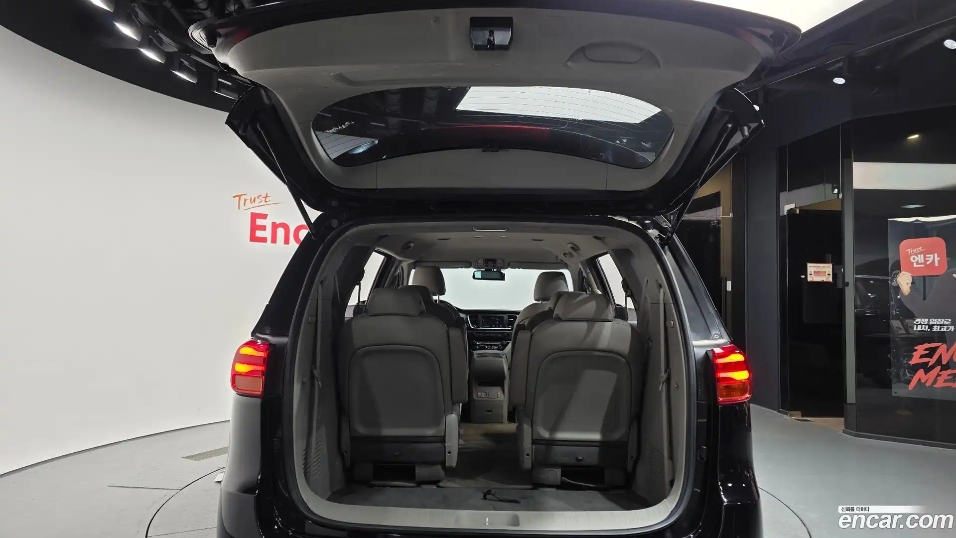 Canival Kia 2019.1-OPTION-024