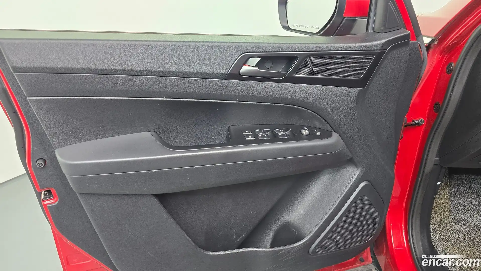 Rexton KG Mobility 2020.9-INNER-034