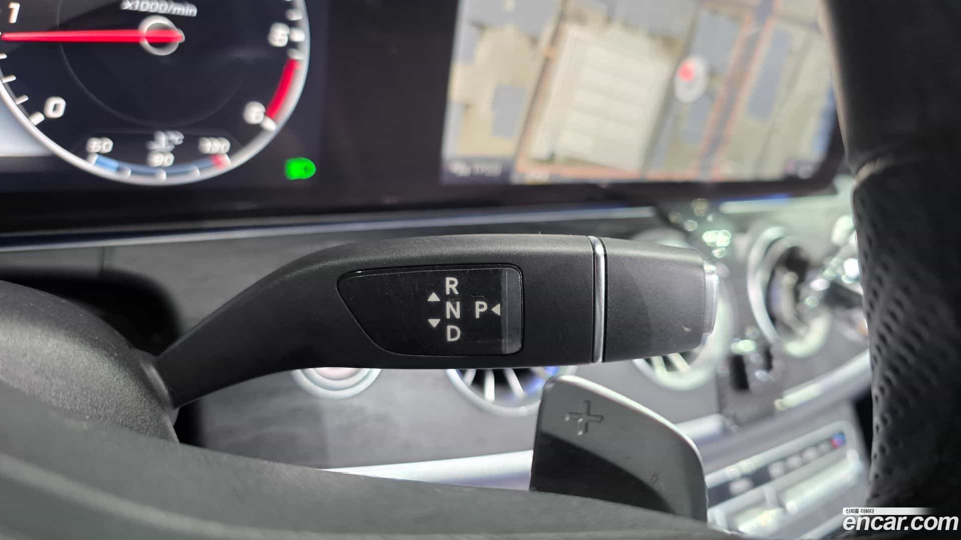 E-Class Mercedes-Benz 2020.9-INNER-009