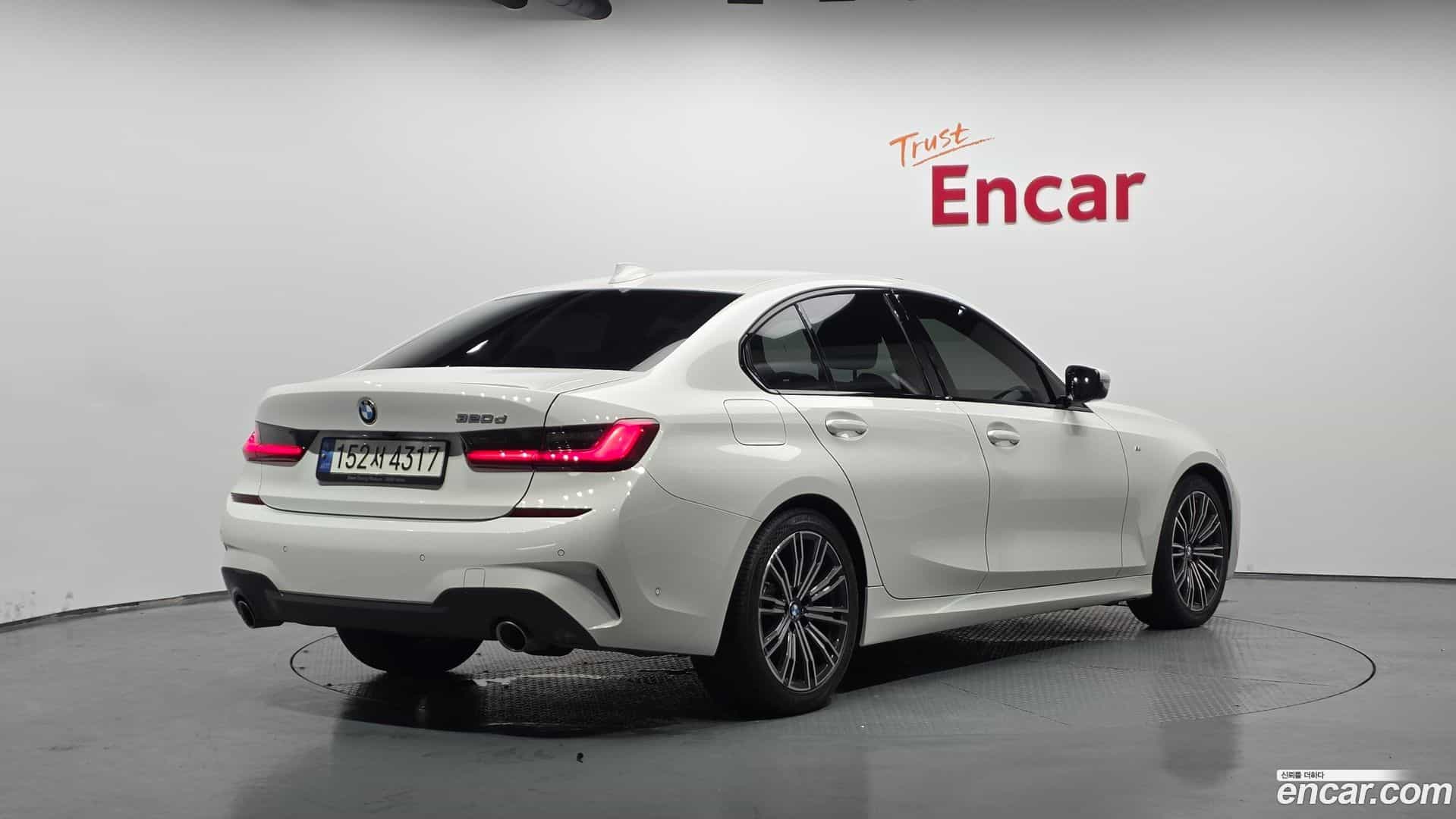3-Series BMW 2021.4-OUTER-002