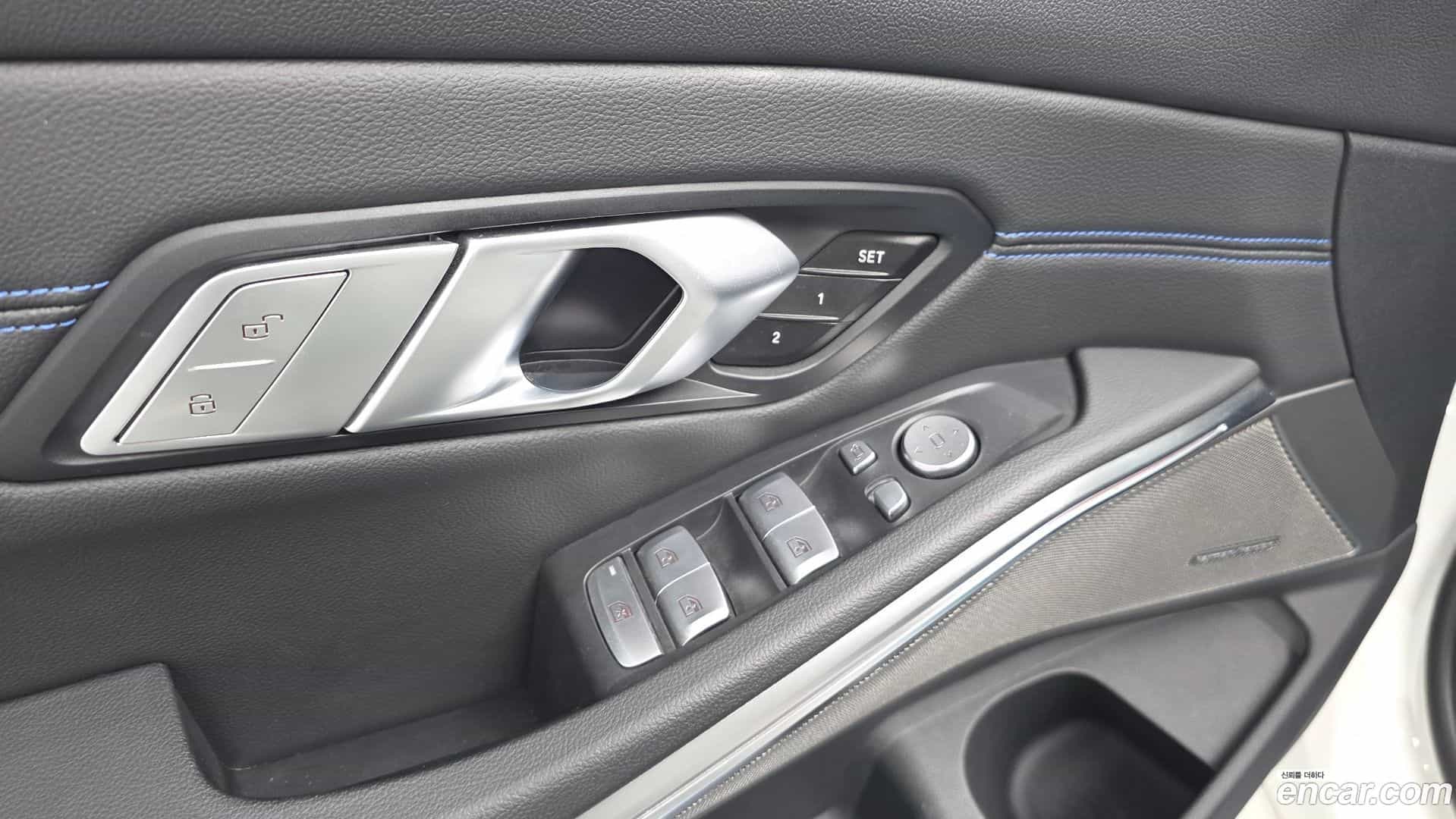 3-Series BMW 2021.4-OPTION-023