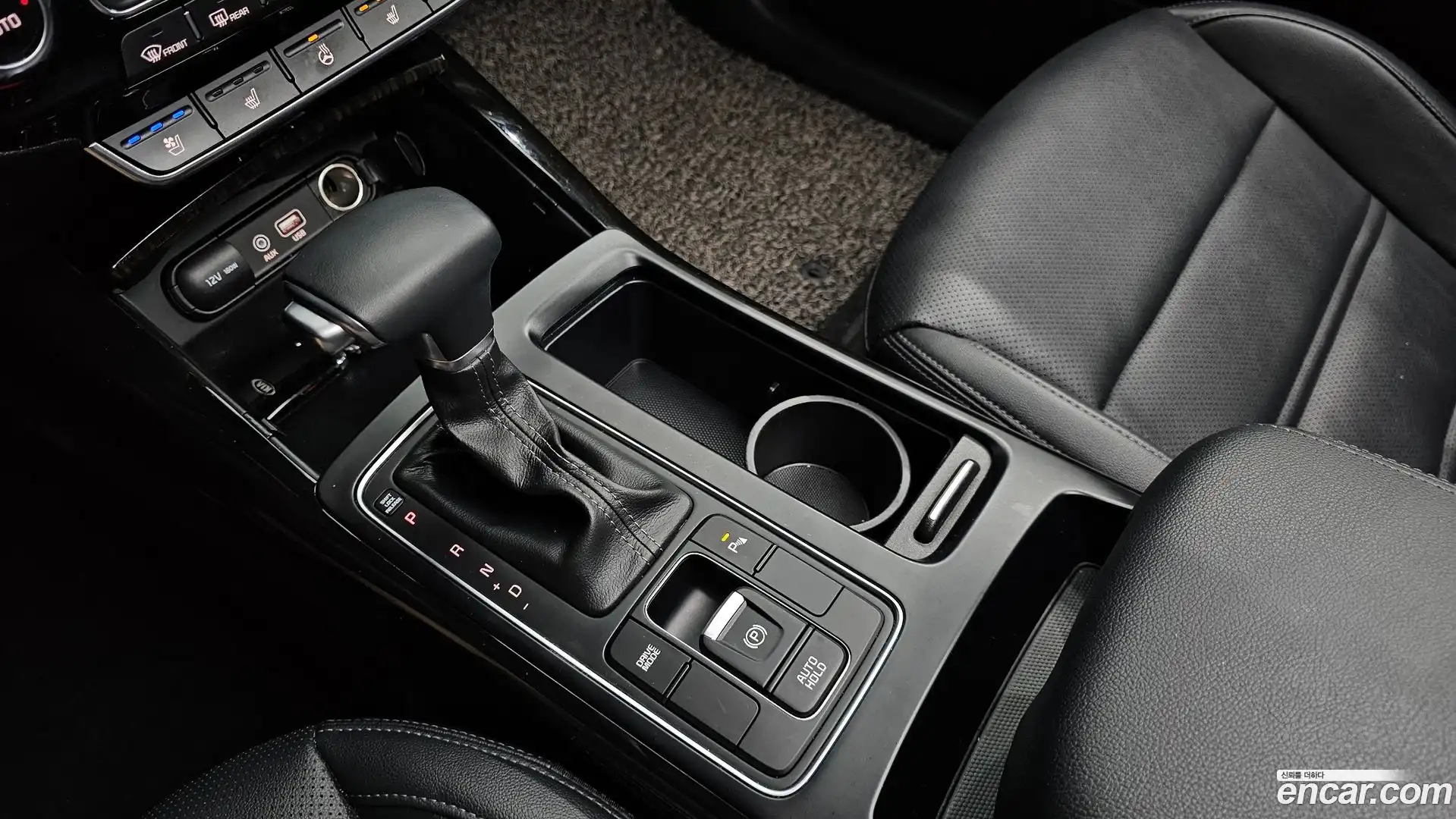 Sorento Kia 2018.4-INNER-009