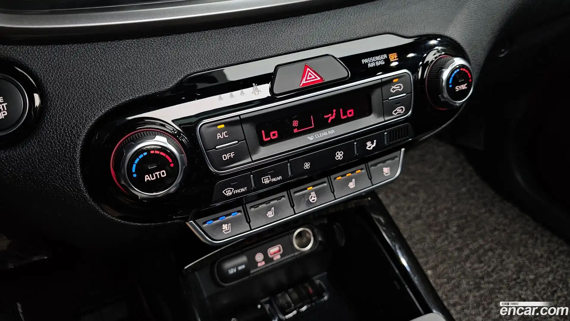 Sorento Kia 2018.4-OPTION-020