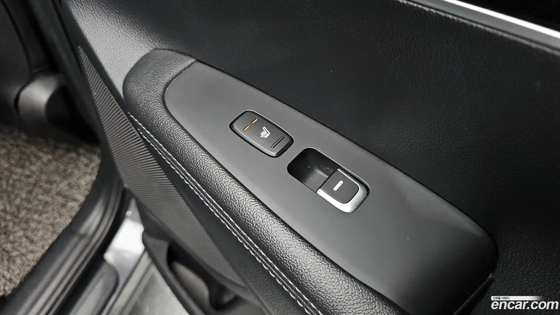 Sorento Kia 2018.4-OPTION-023