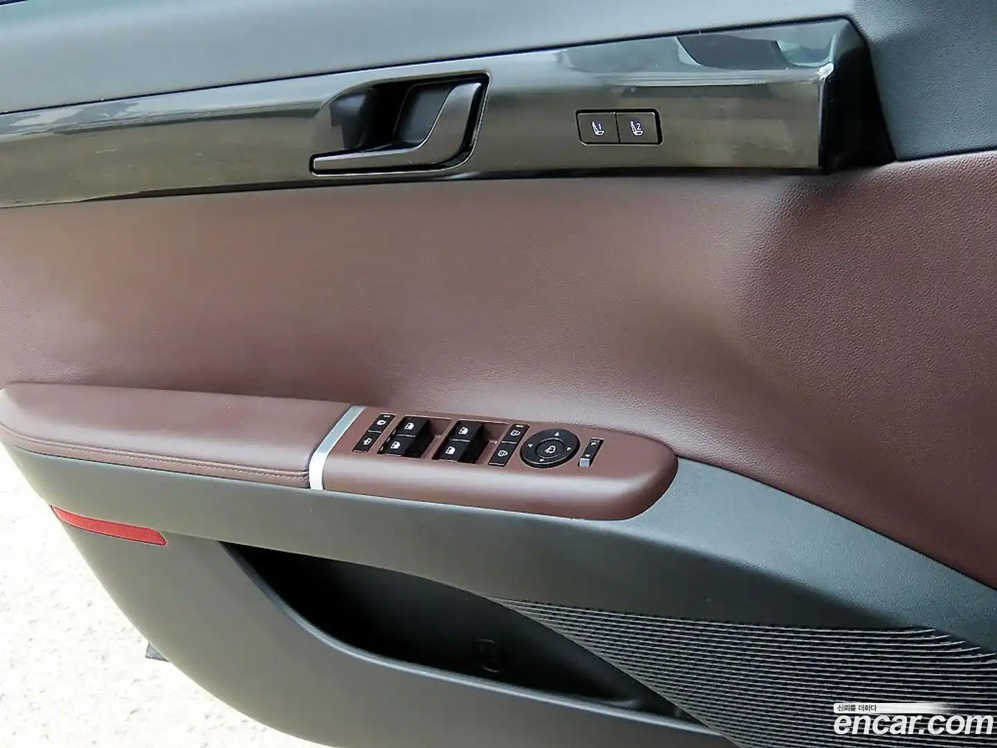Grandeur Hyundai 2023.3-OPTION-015