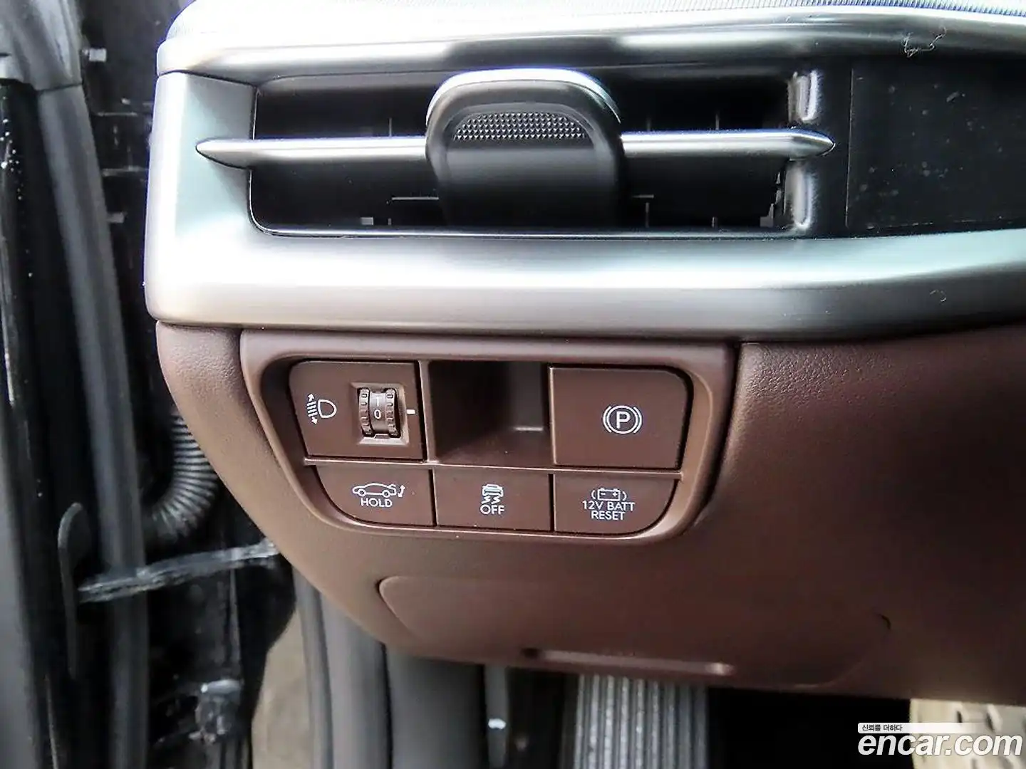 Grandeur Hyundai 2023.3-OPTION-016