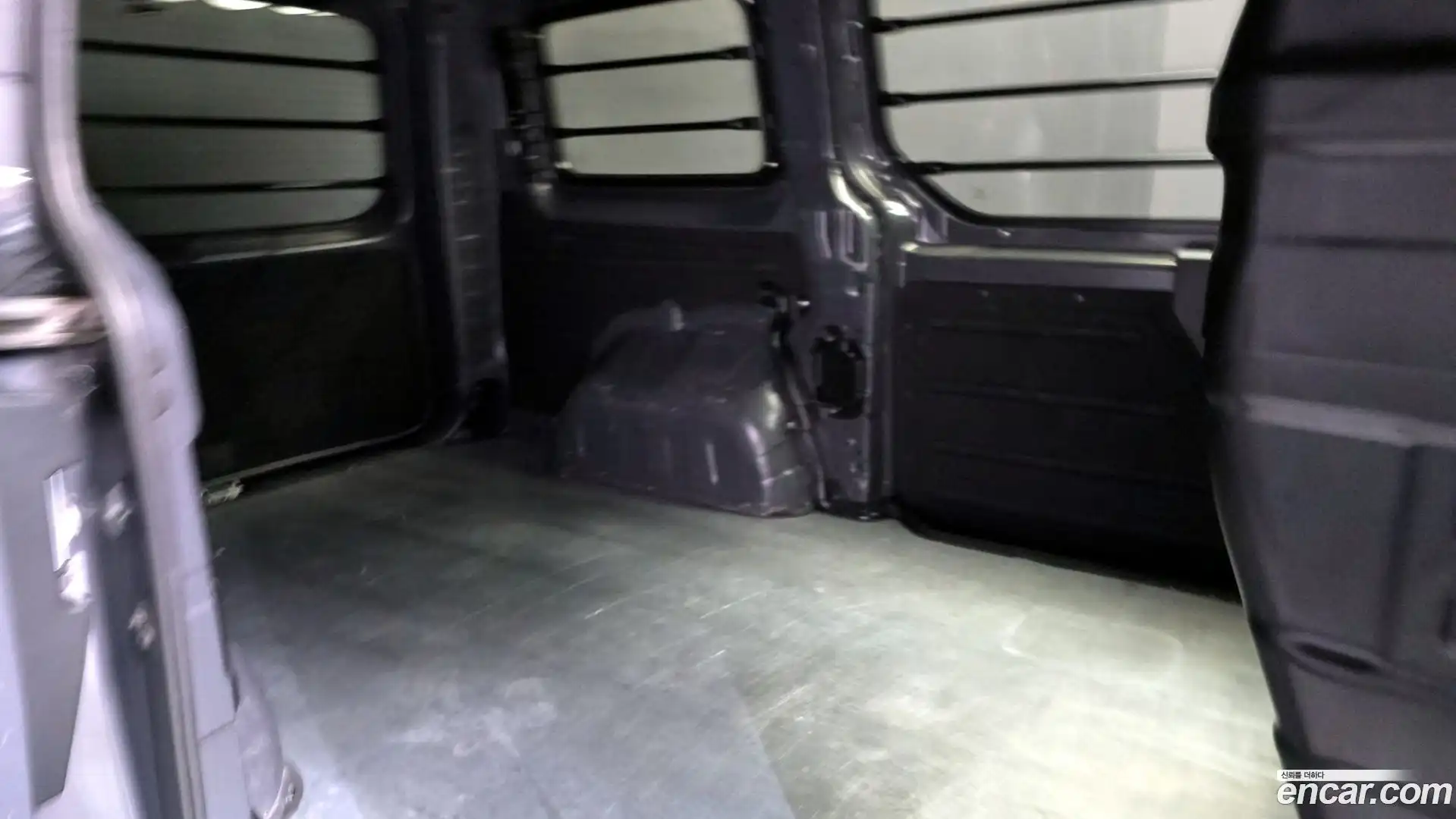 Staria Hyundai 2025.5-OPTION-017