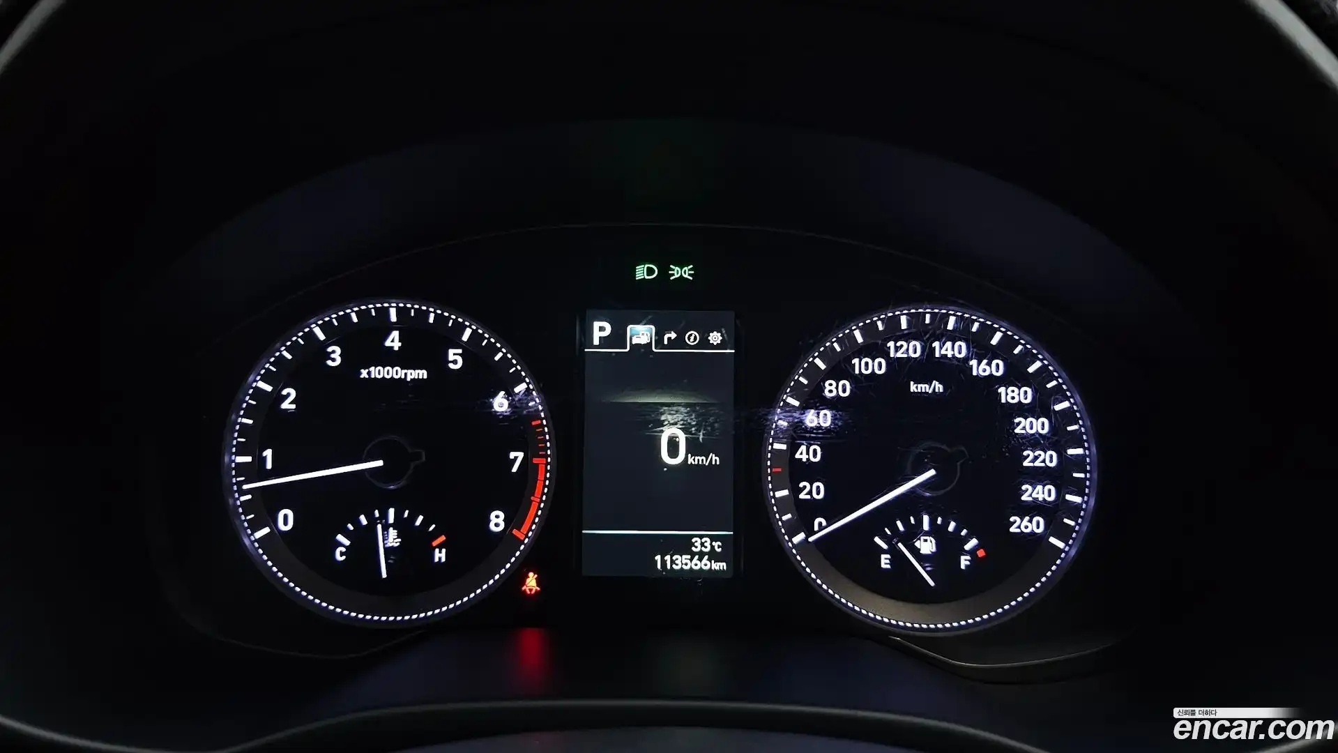 Grandeur Hyundai 2017.10-INNER-008
