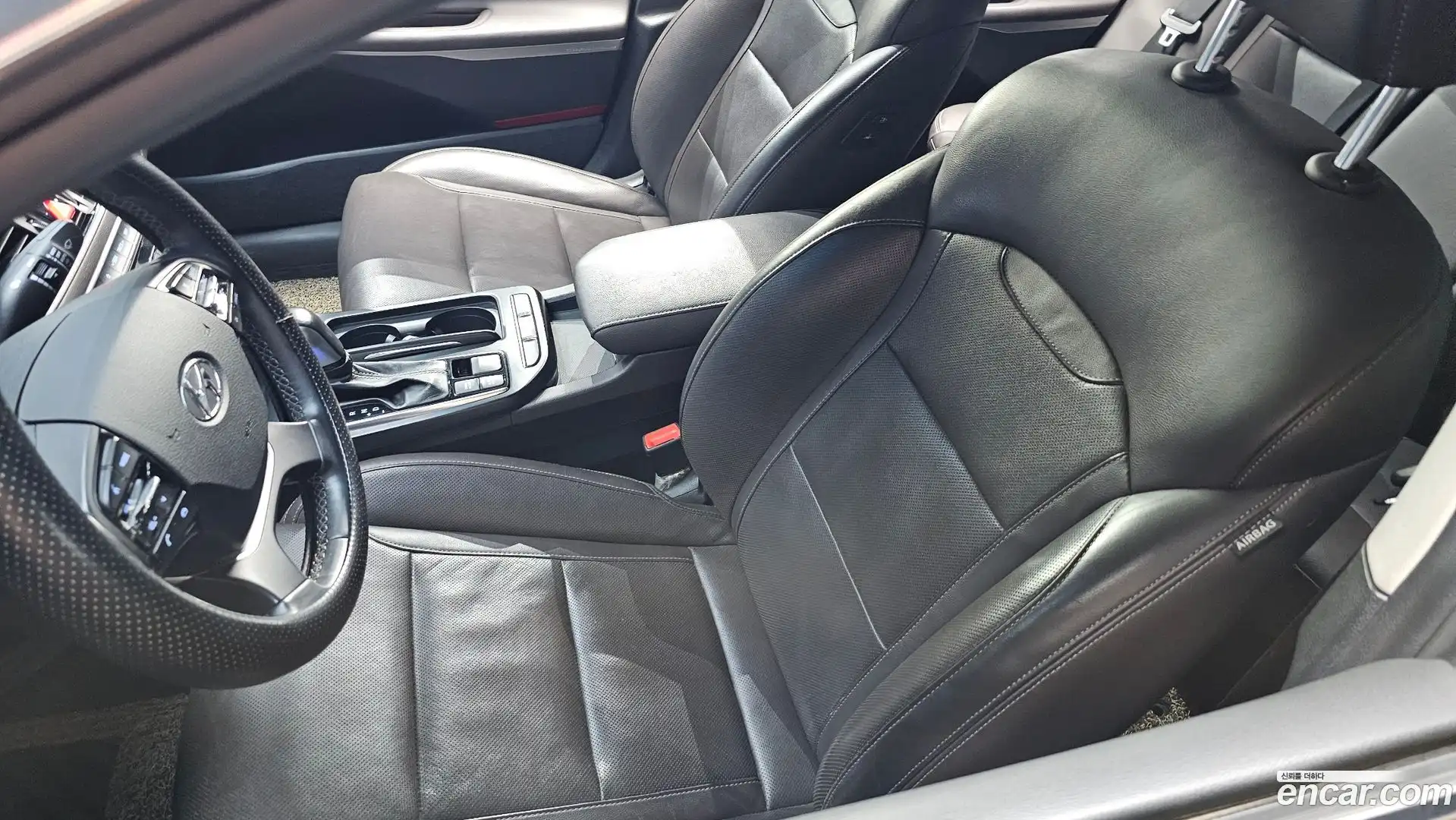 Grandeur Hyundai 2017.10-OPTION-040