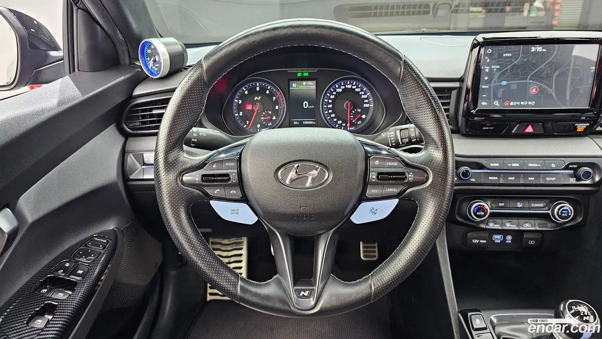 Veloster Hyundai 2018.11-OPTION-016