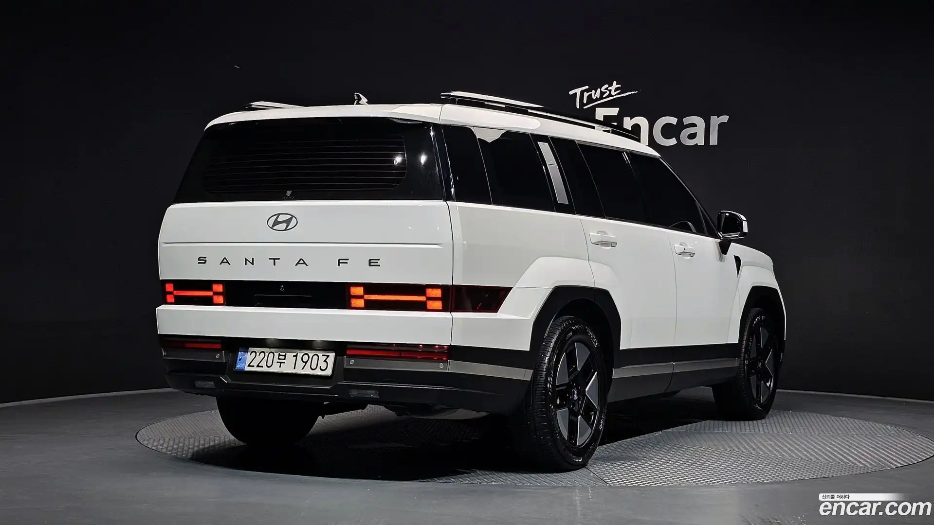Santafe Hyundai 2024.3-OUTER-002