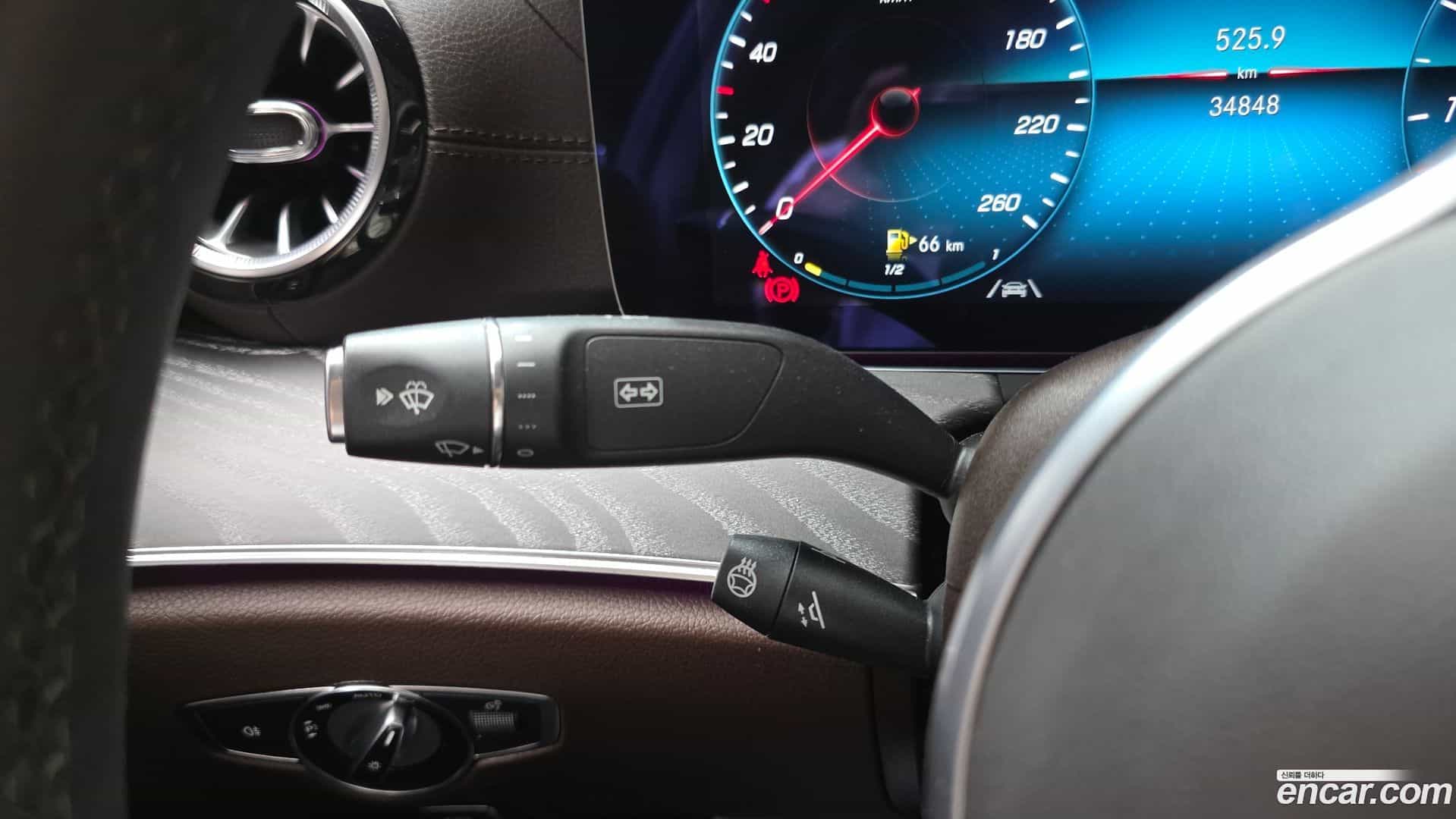 CLS-Class Mercedes-Benz 2020.10-OPTION-024