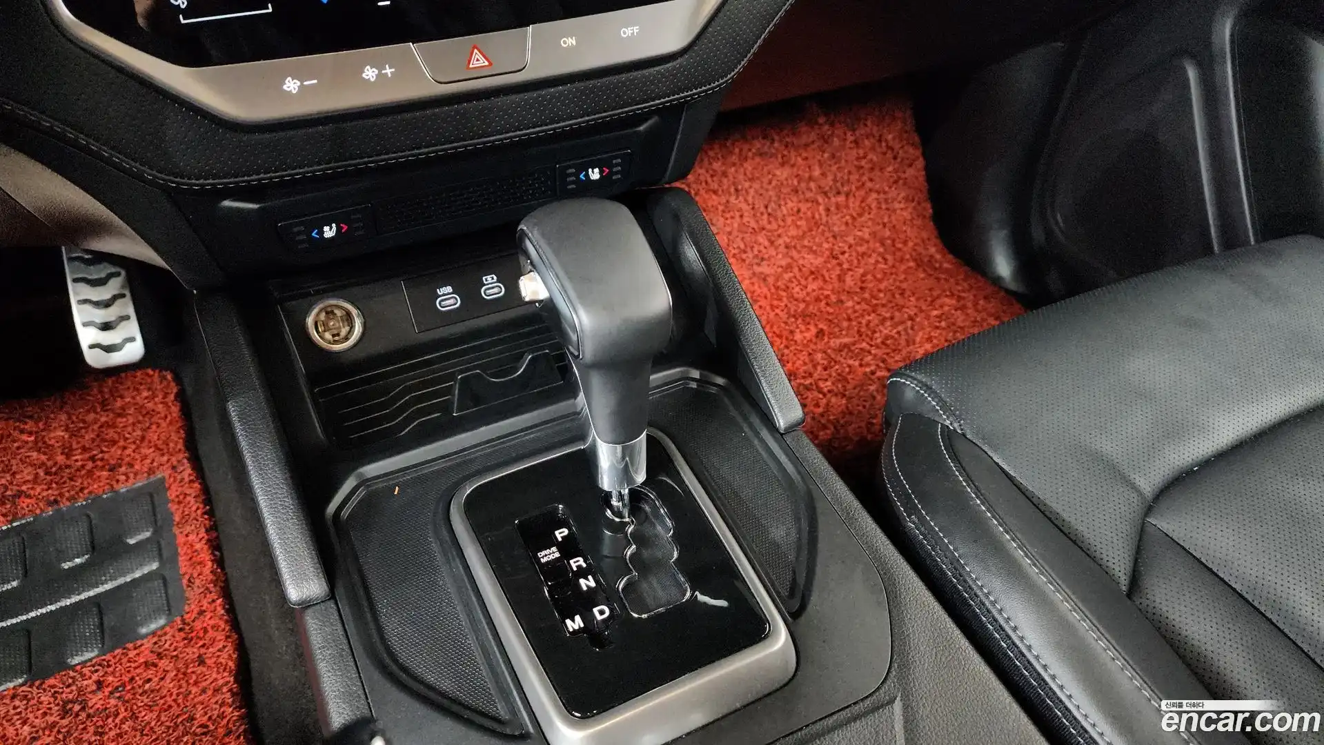 Rexton KG Mobility 2024.10-INNER-009