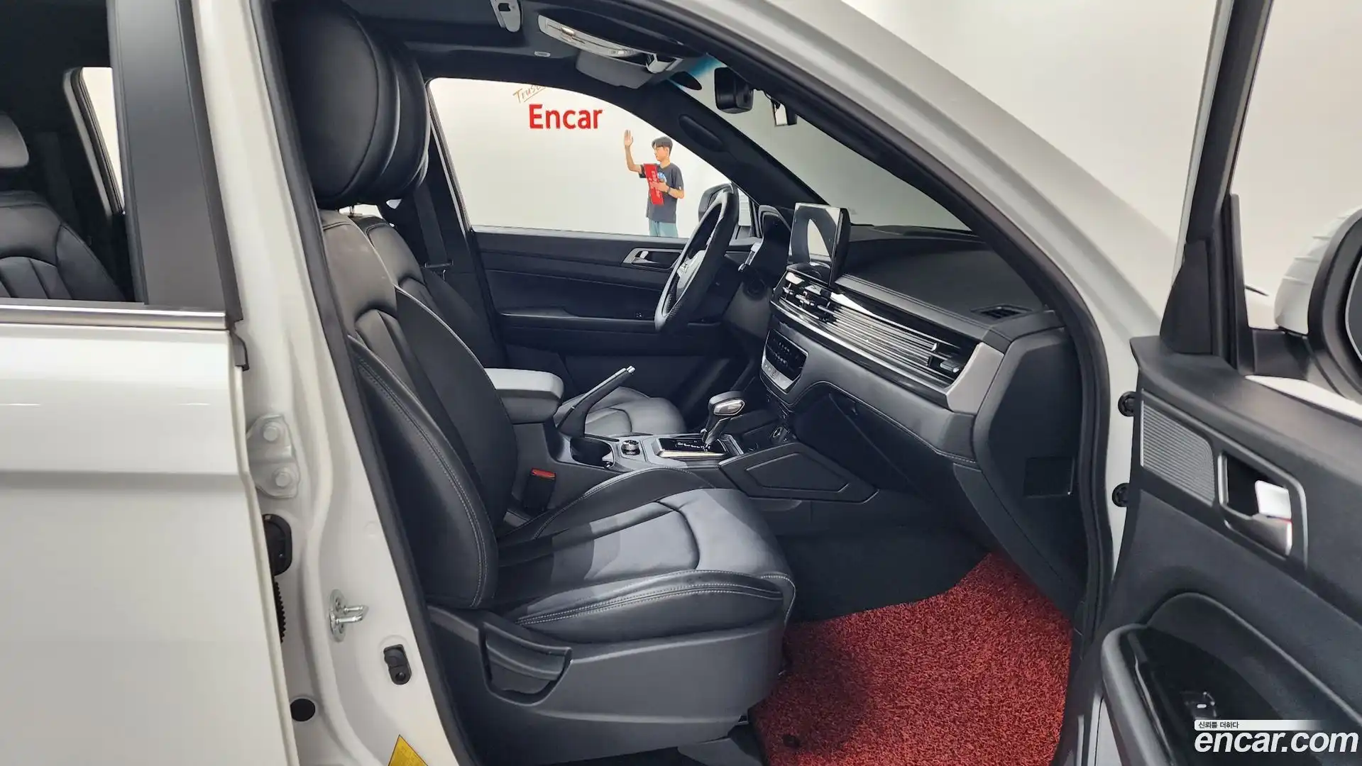 Rexton KG Mobility 2024.10-INNER-036