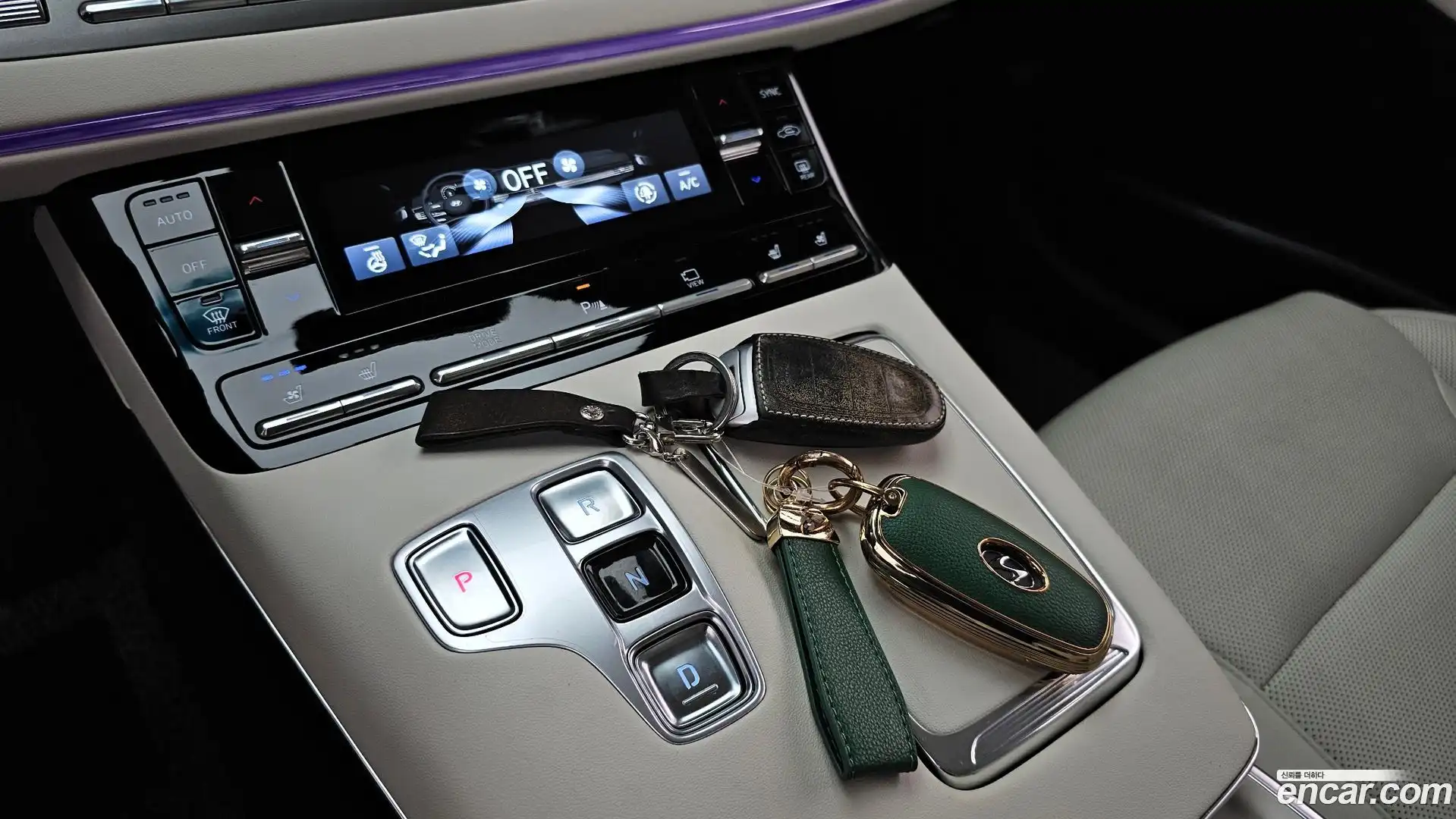 Grandeur Hyundai 2021.11-INNER-009