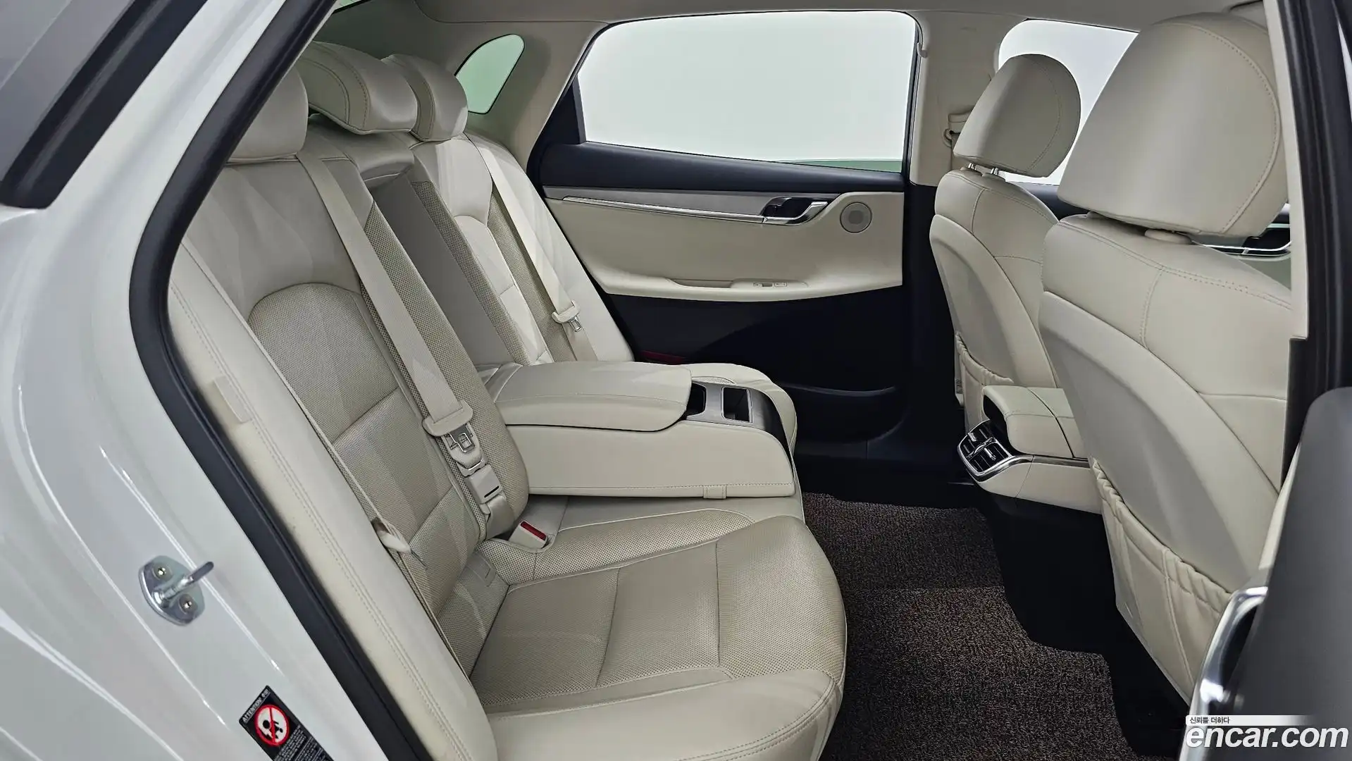 Grandeur Hyundai 2021.11-OPTION-016