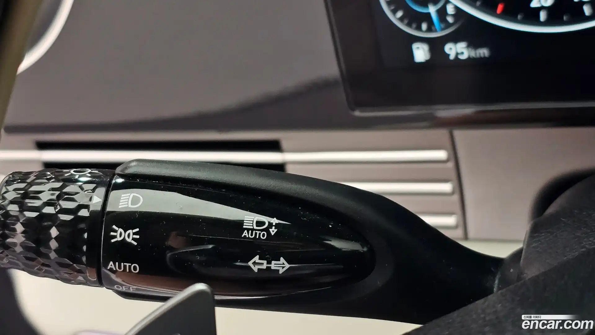 Grandeur Hyundai 2021.11-OPTION-048
