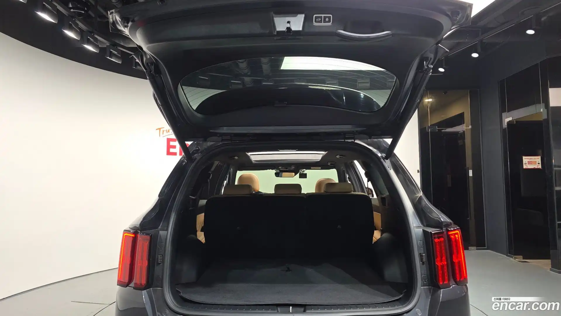 Sorento Kia 2021.1-OPTION-024