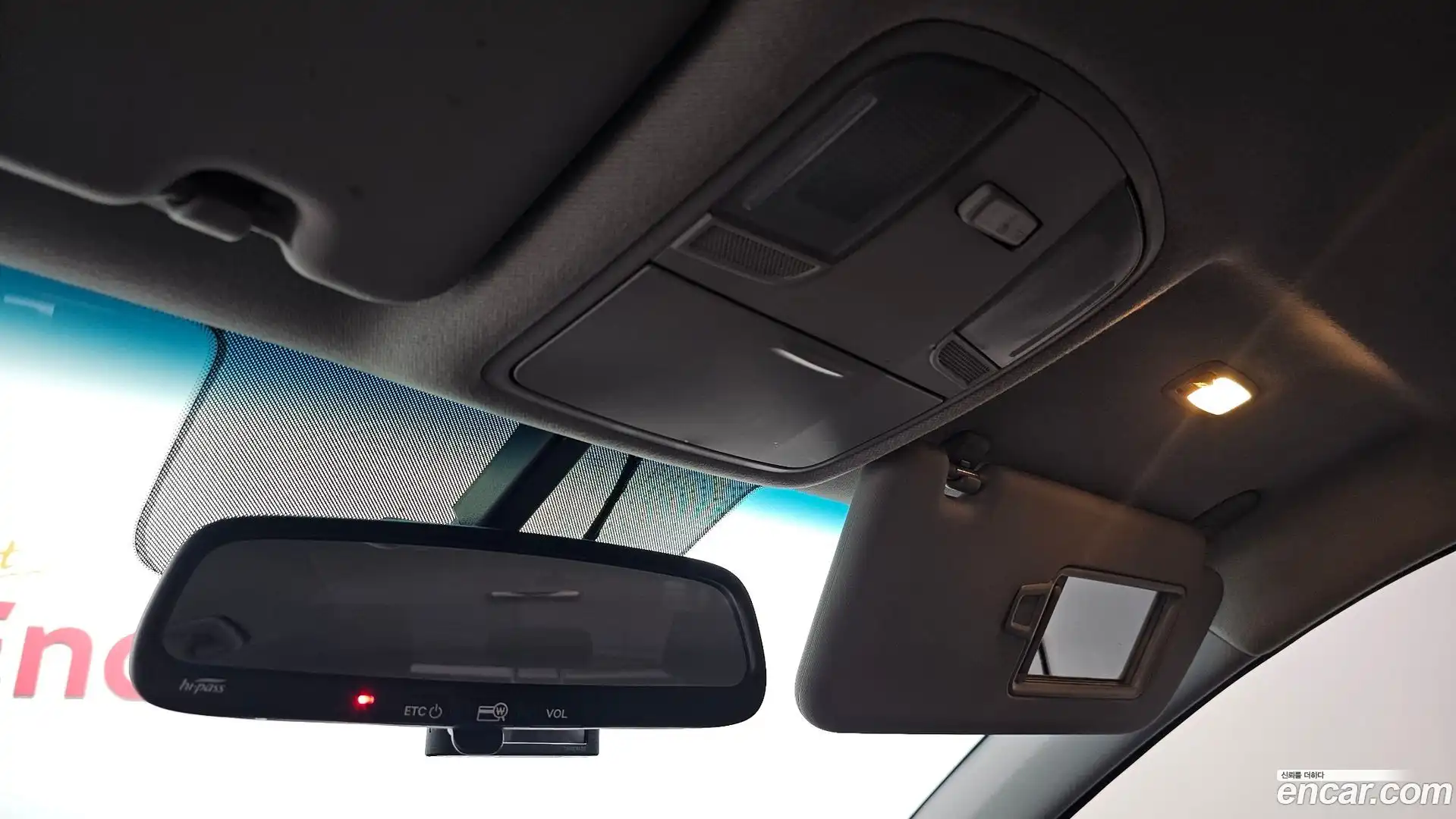 Kona Hyundai 2017.10-OPTION-023