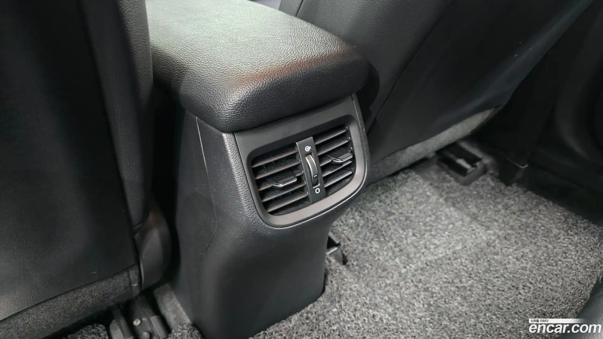 K3 Kia 2019.7-OPTION-045