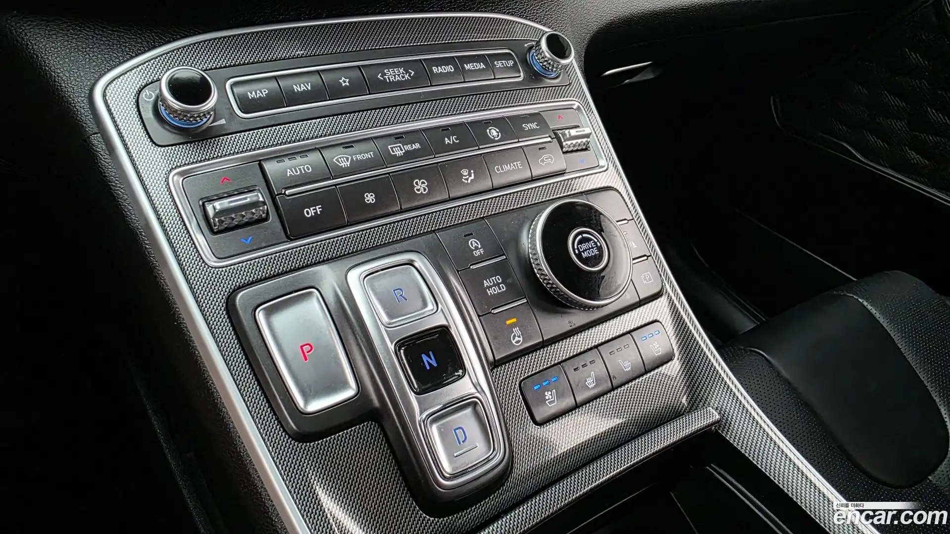 Santafe Hyundai 2022.5-INNER-009