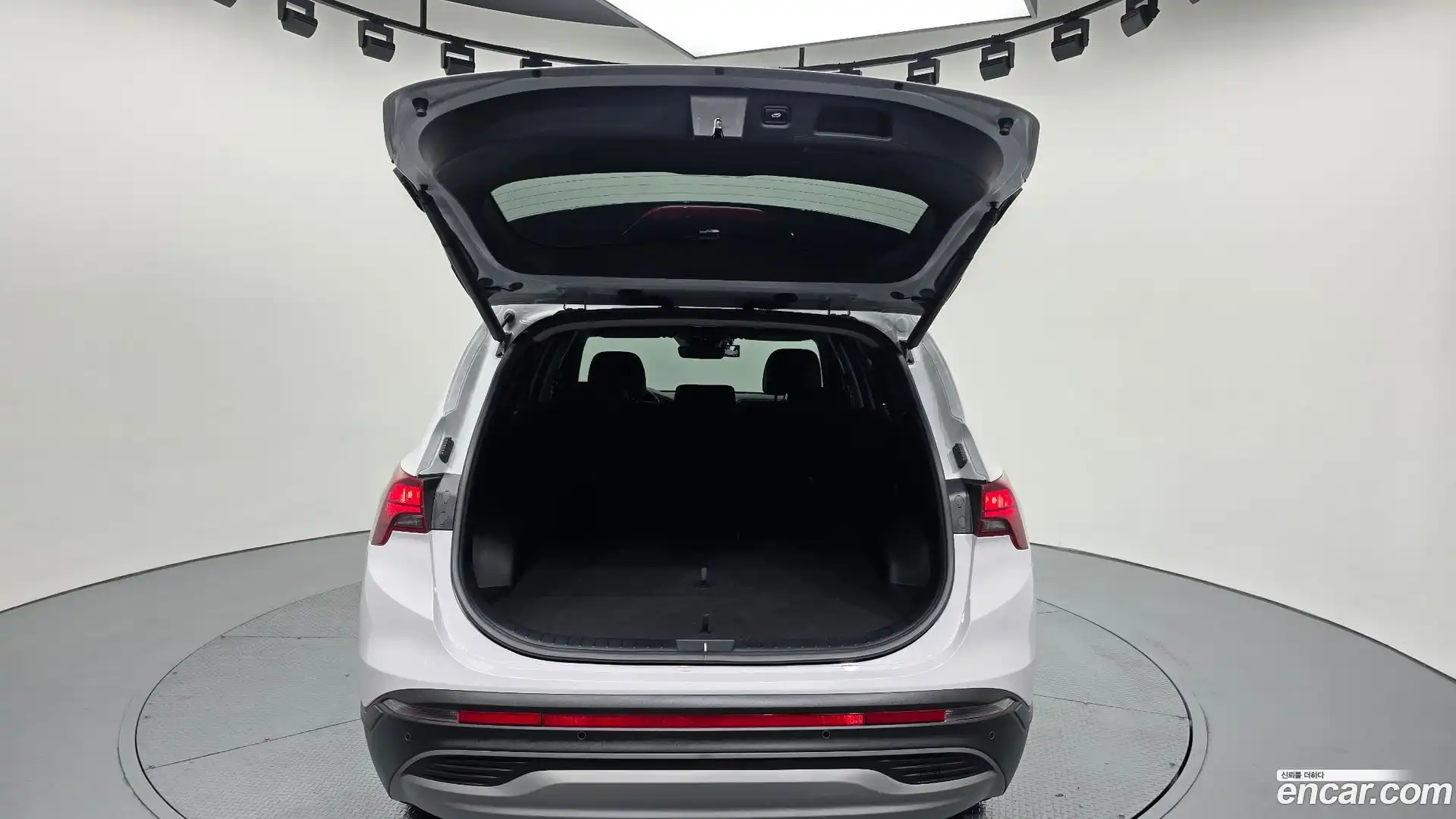 Santafe Hyundai 2022.5-OPTION-024