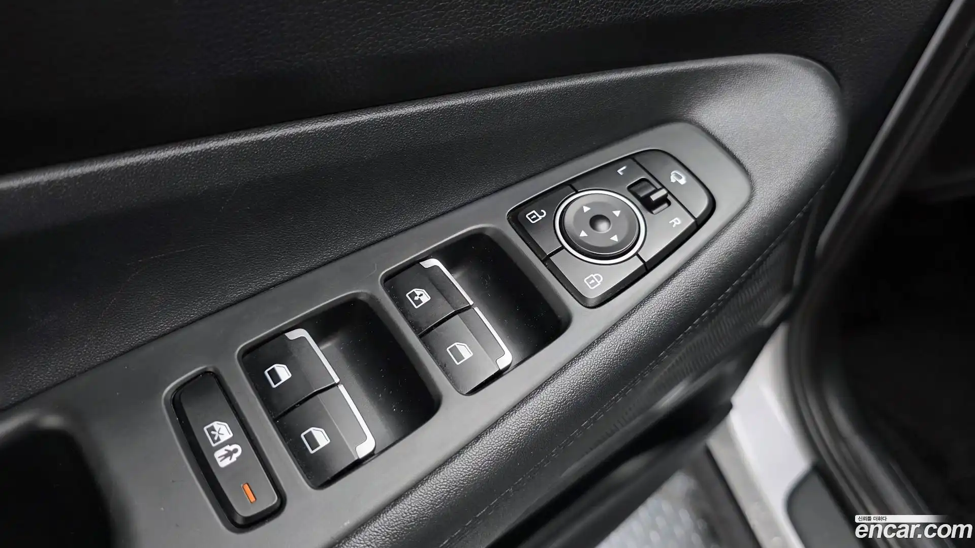 Santafe Hyundai 2022.5-OPTION-043
